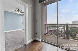 333 W Trade Street 1401 Property Photo 19