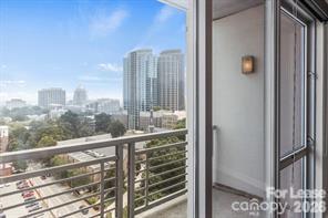 333 W Trade Street 1401 Property Photo 21