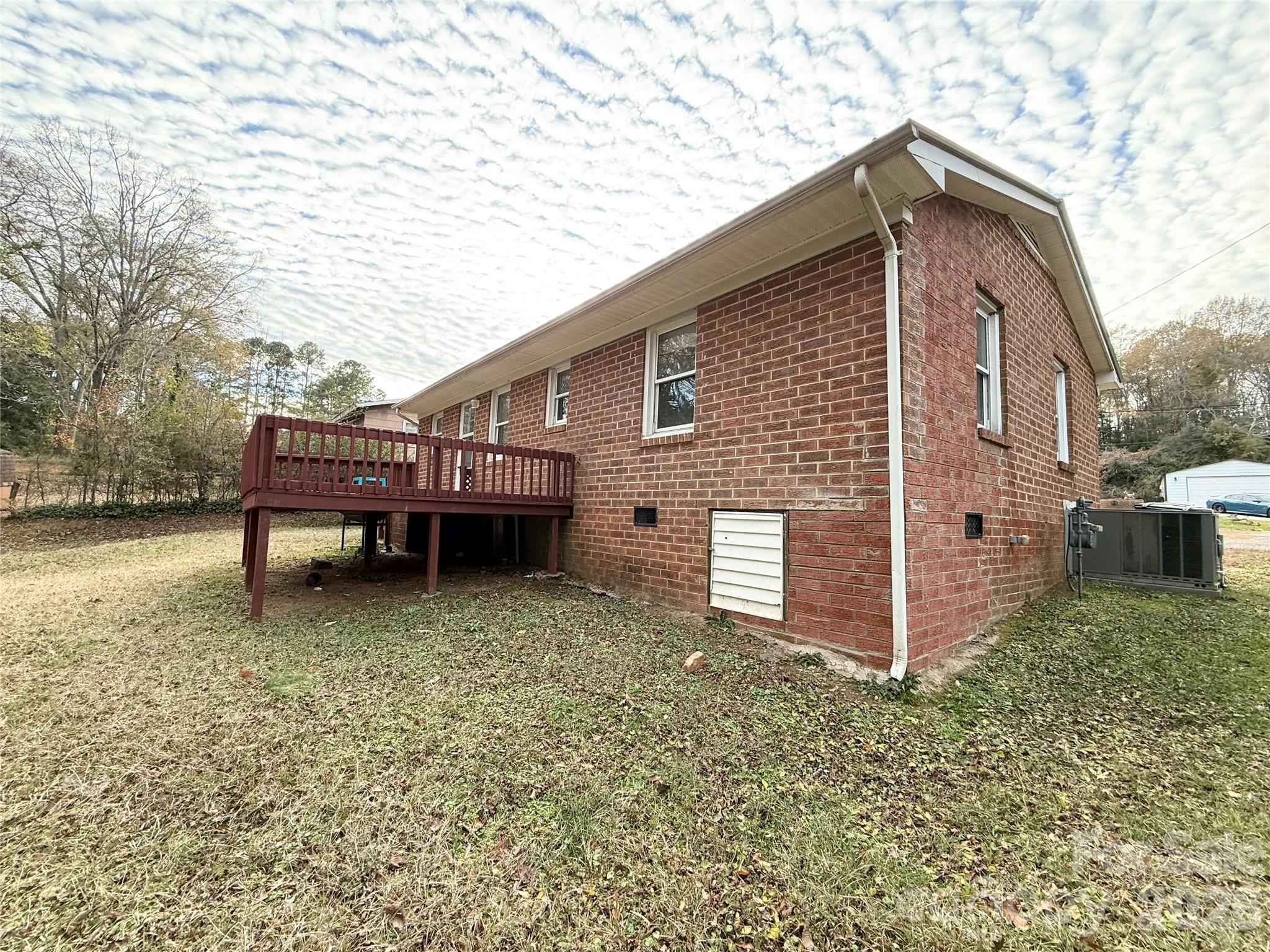 406 N Rutherford Street Property Photo 3