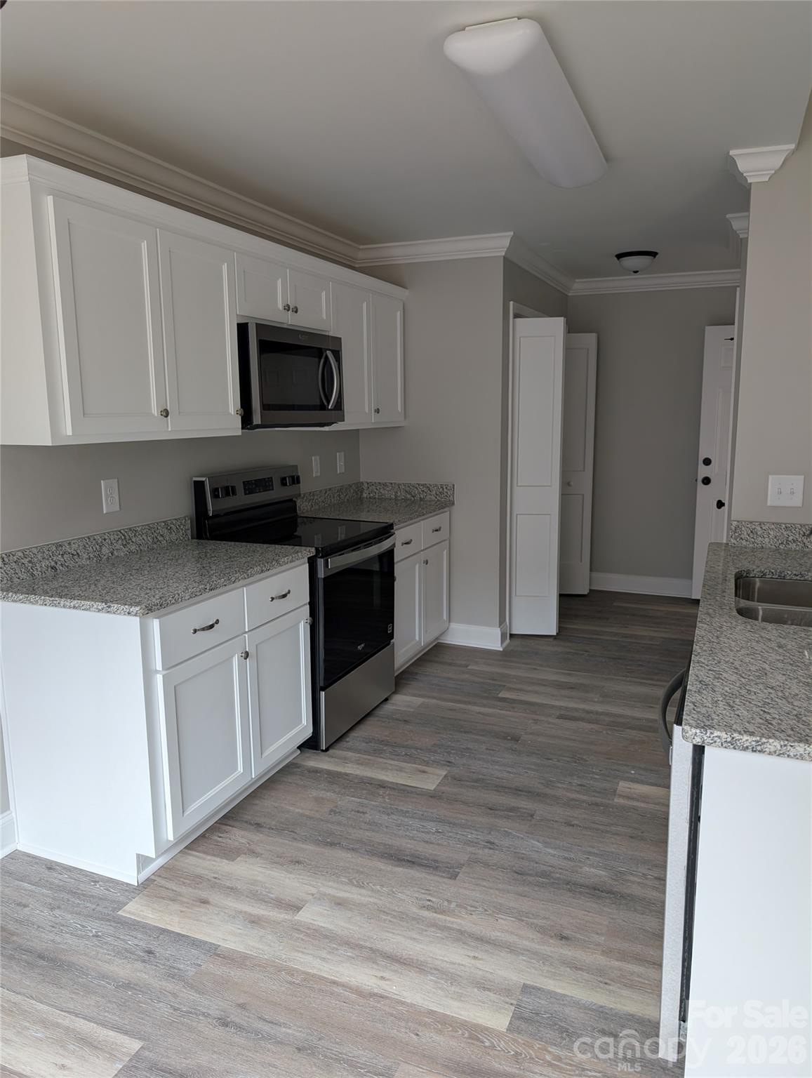 4178 Saltwood Drive Property Photo 4