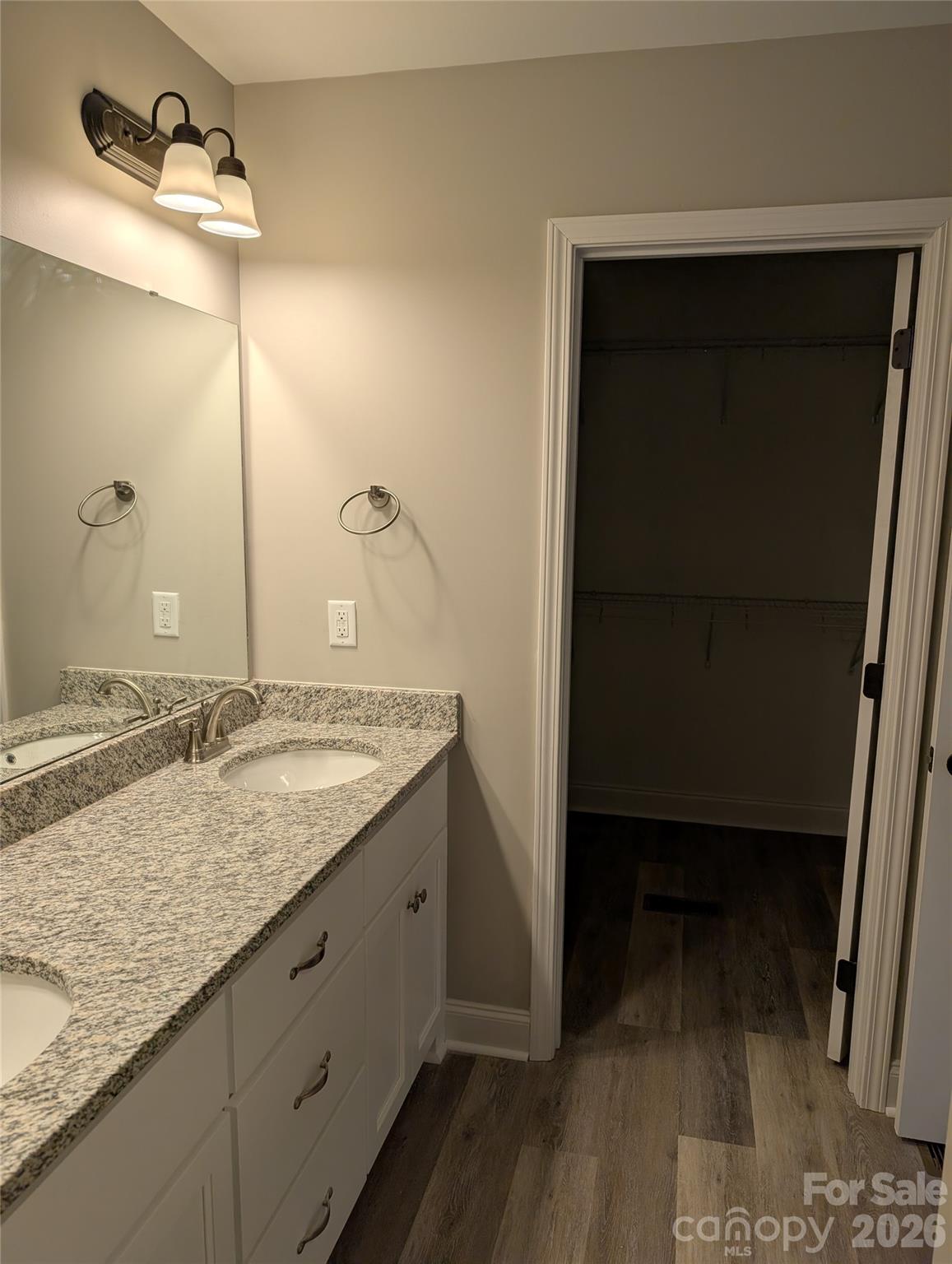 4178 Saltwood Drive Property Photo 11