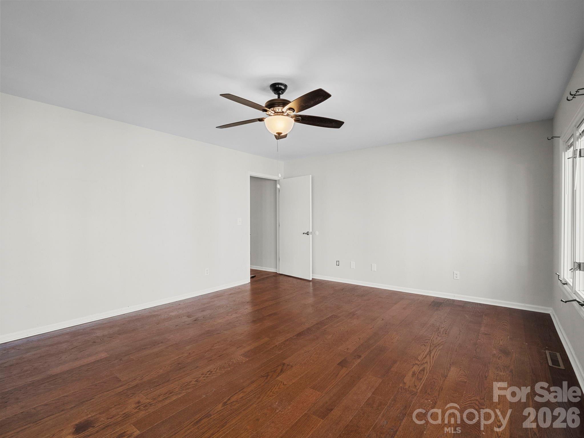 423 Mountain View Drive Property Photo 28