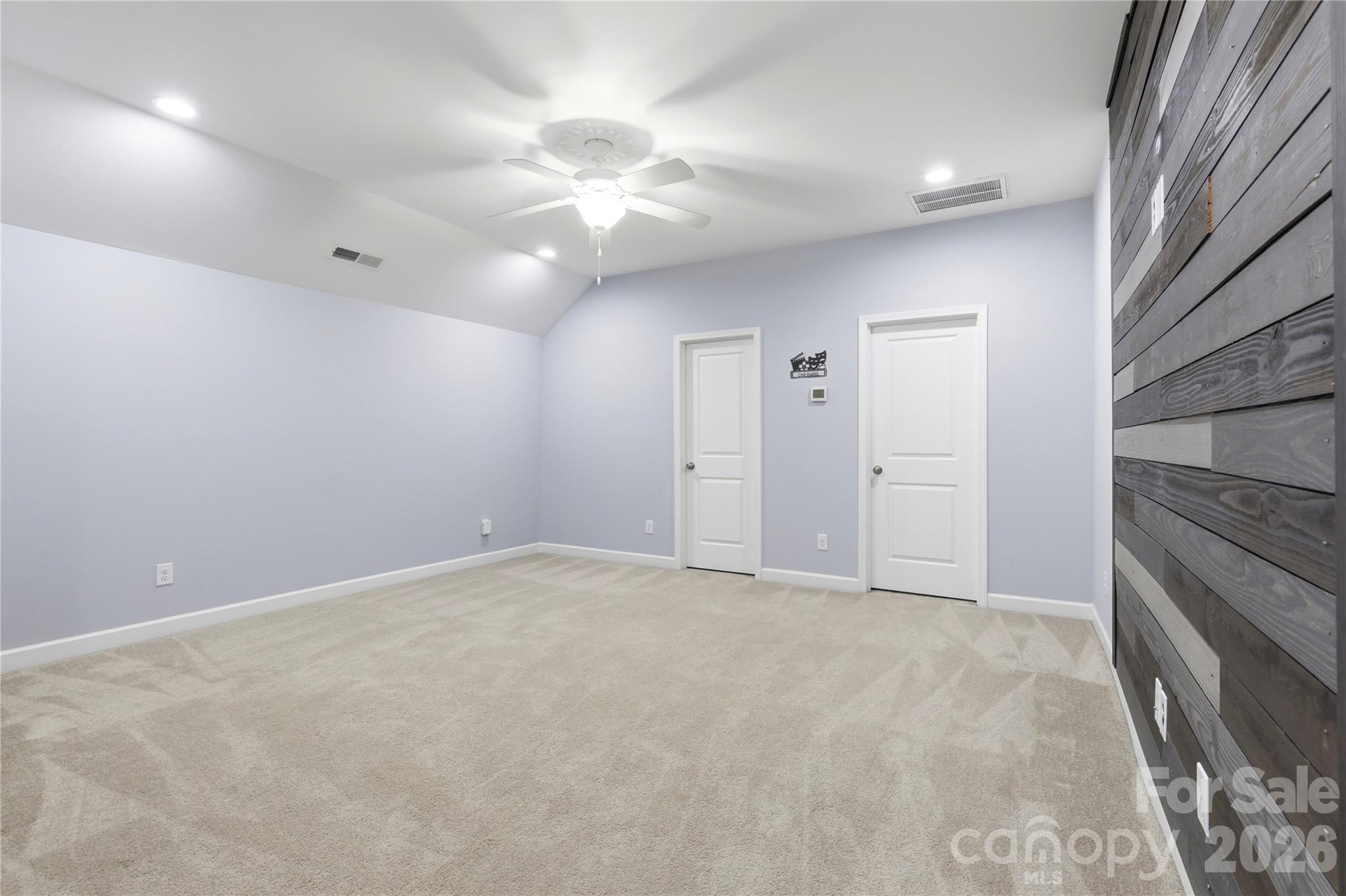 5401 Meadowcroft Way Property Photo 26
