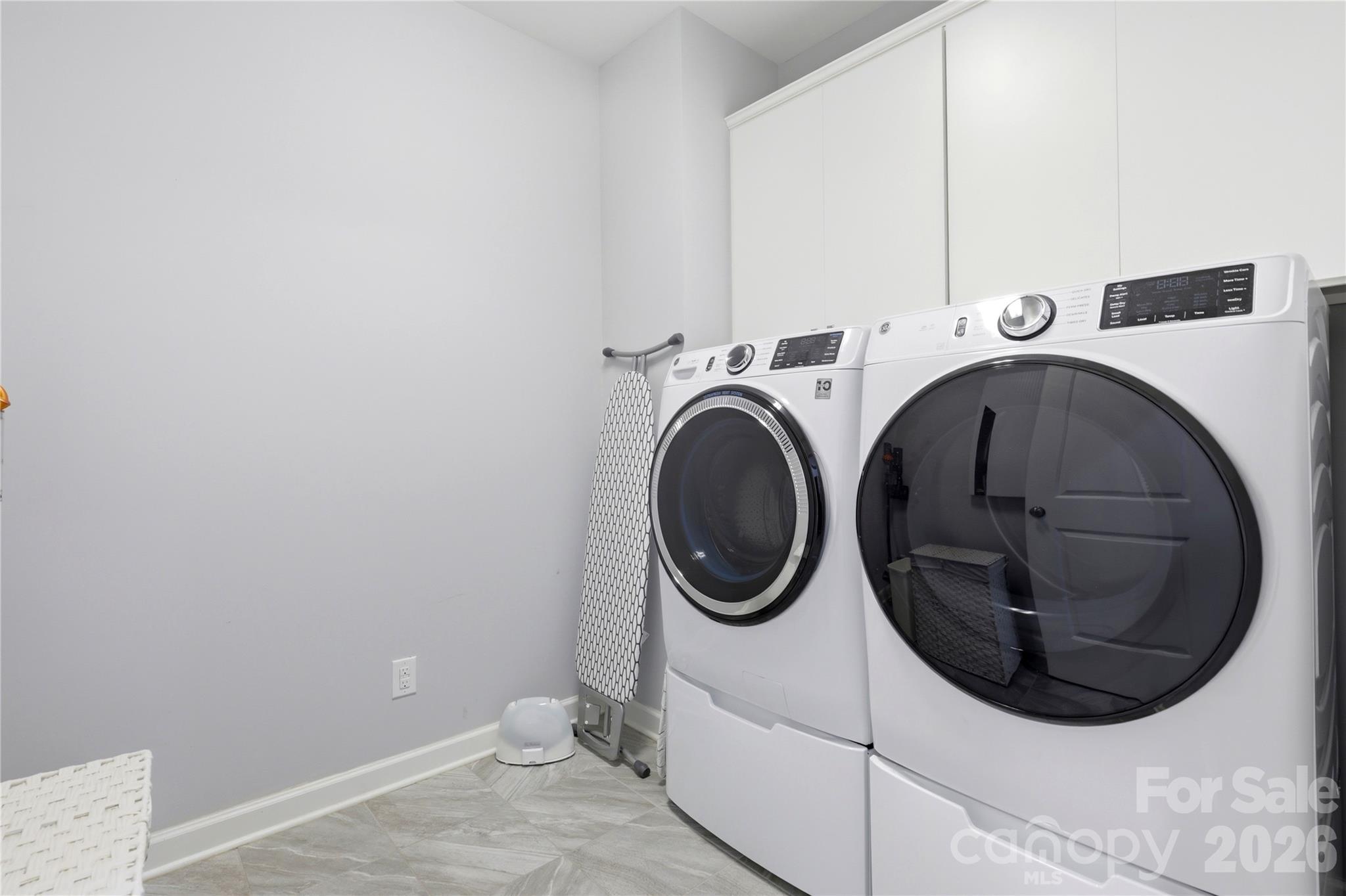 5401 Meadowcroft Way Property Photo 28