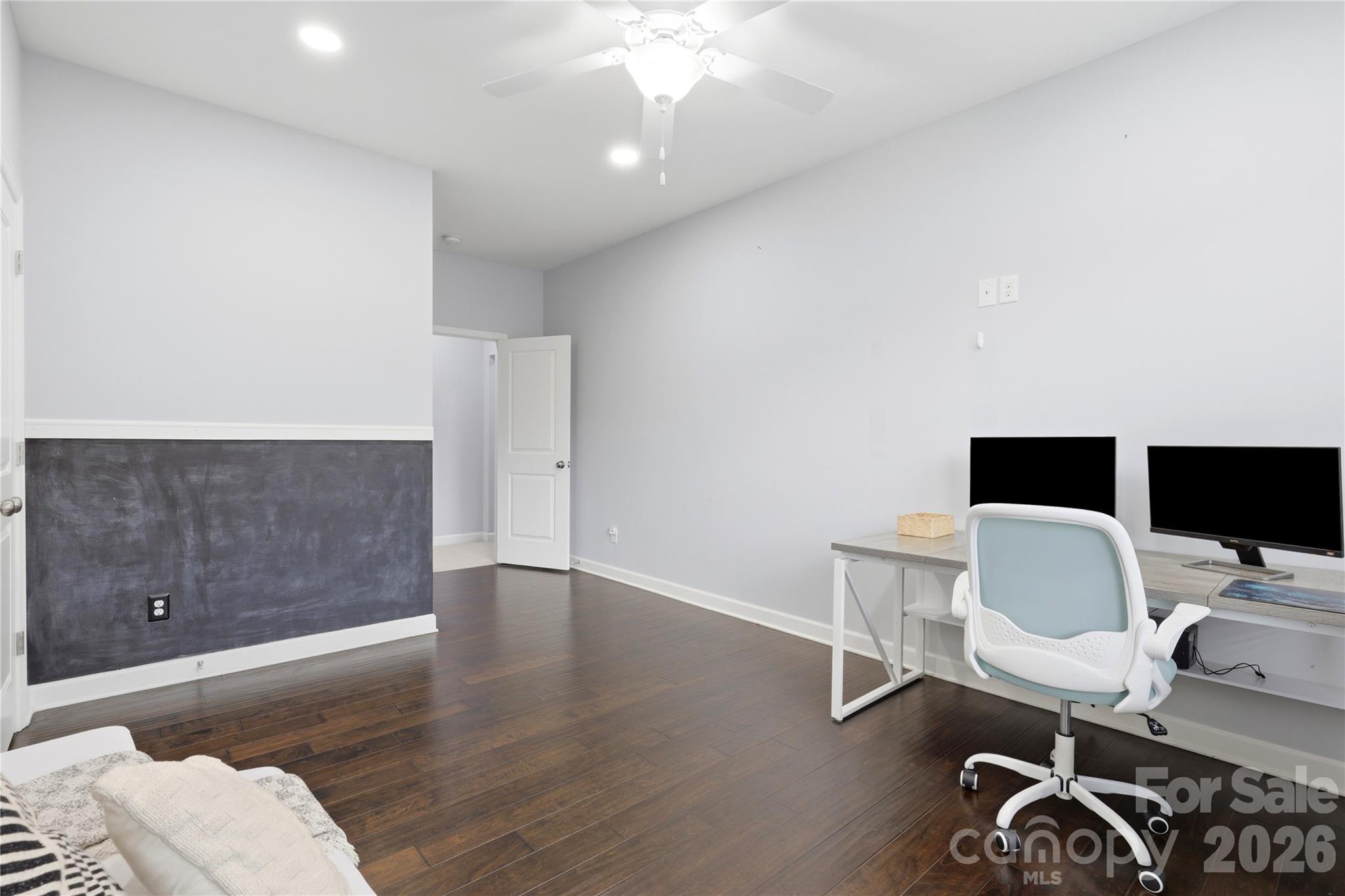 5401 Meadowcroft Way Property Photo 36