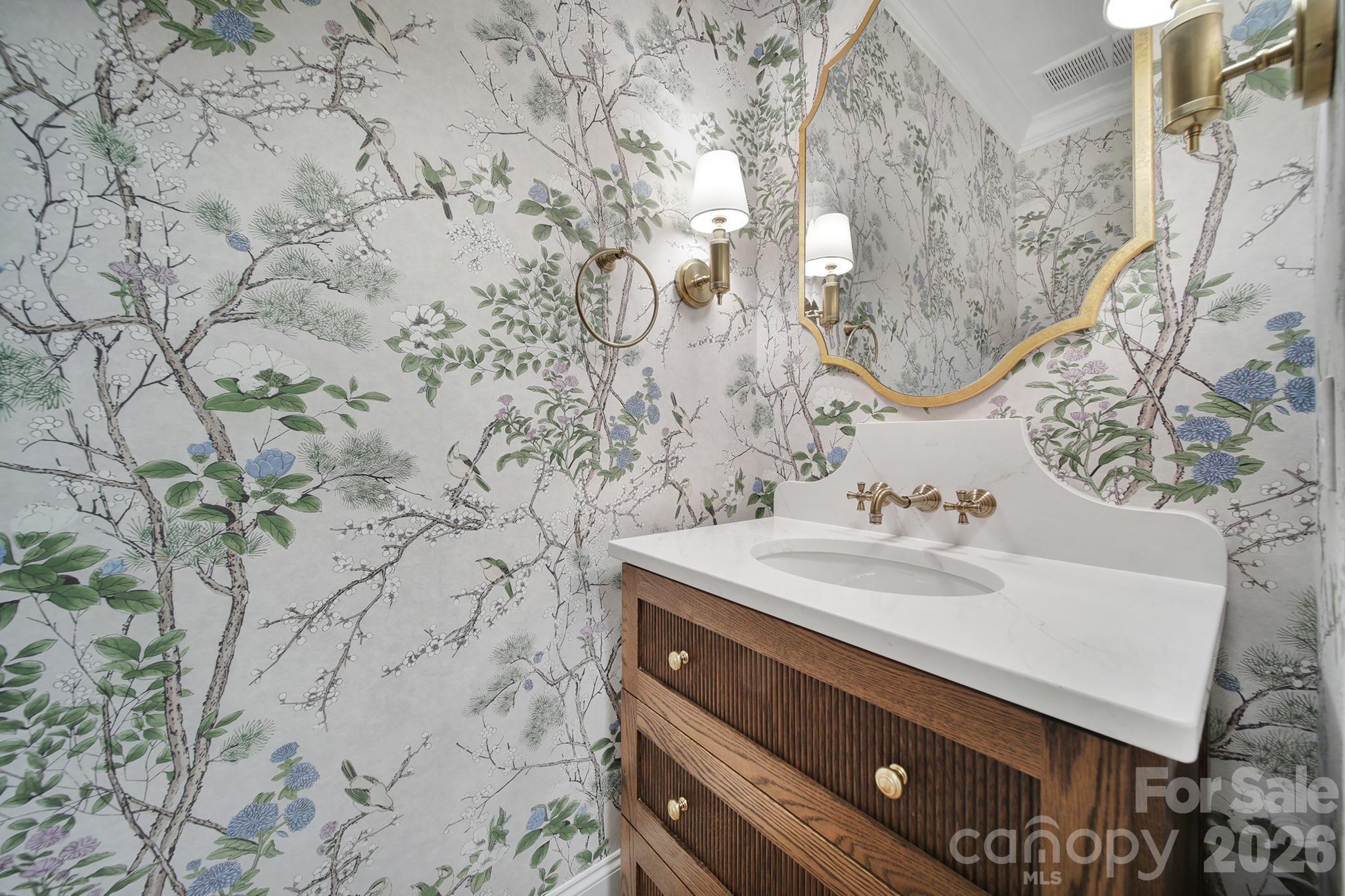 612 Wisteria Vines Trail Property Photo 8