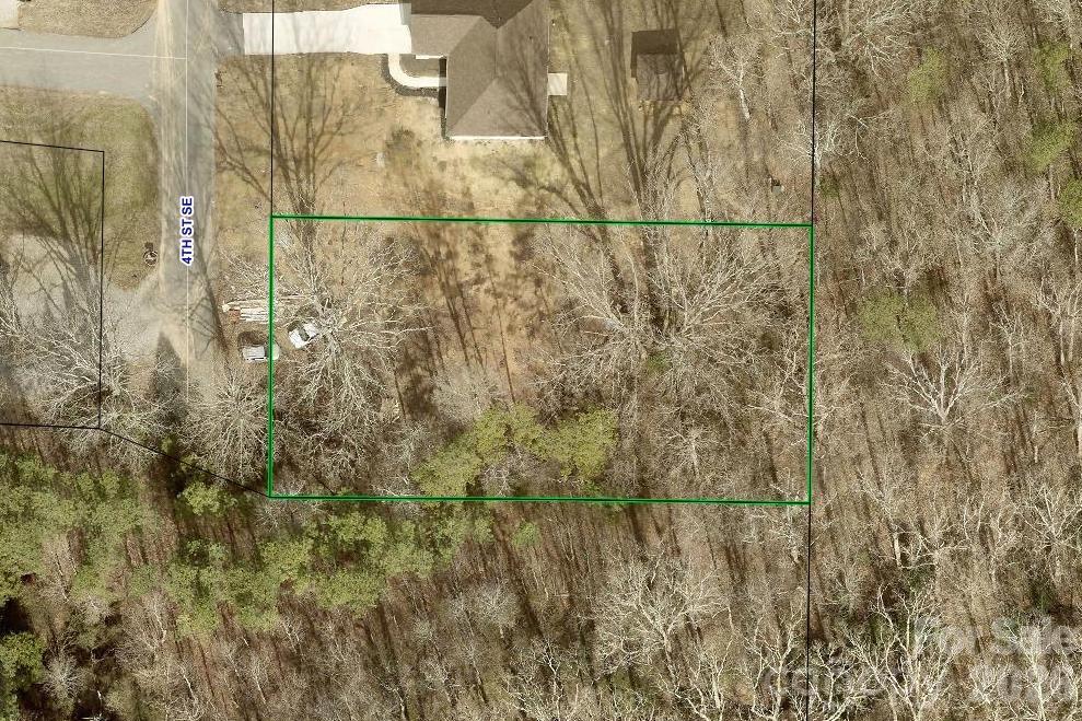107 4th Street Property Photo 1