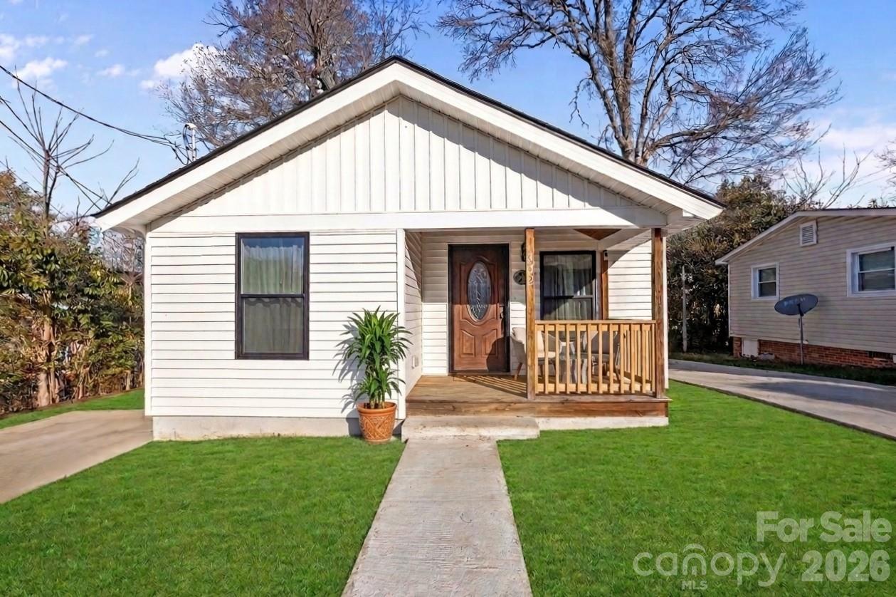332 Dunlap Street Property Photo 2