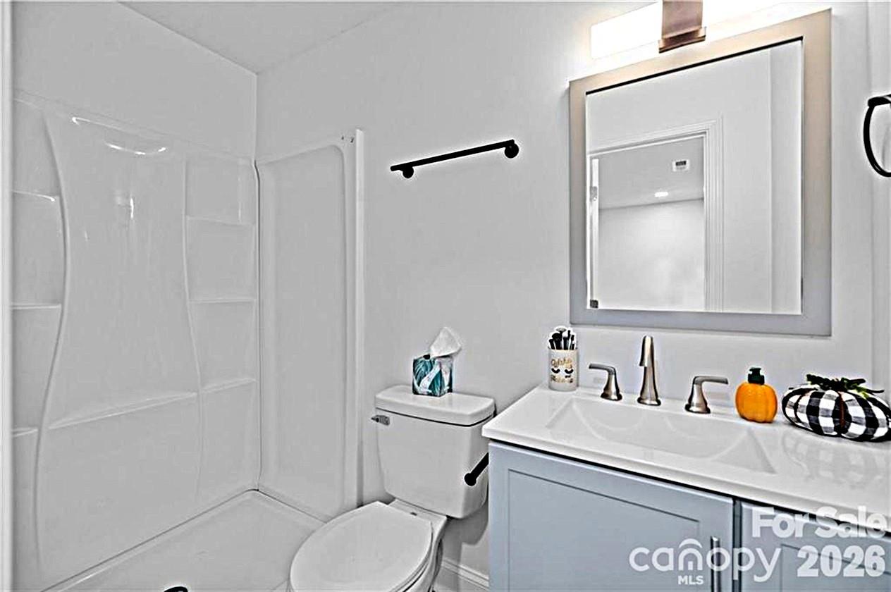 332 Dunlap Street Property Photo 5