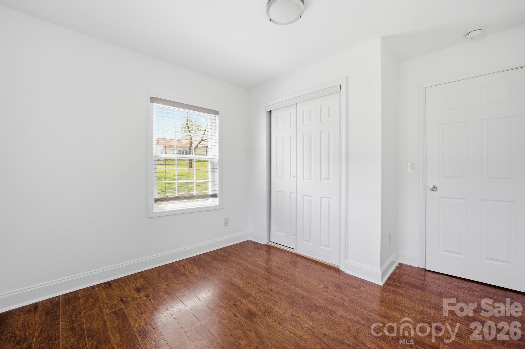 219 Breezewood Drive Property Photo 16