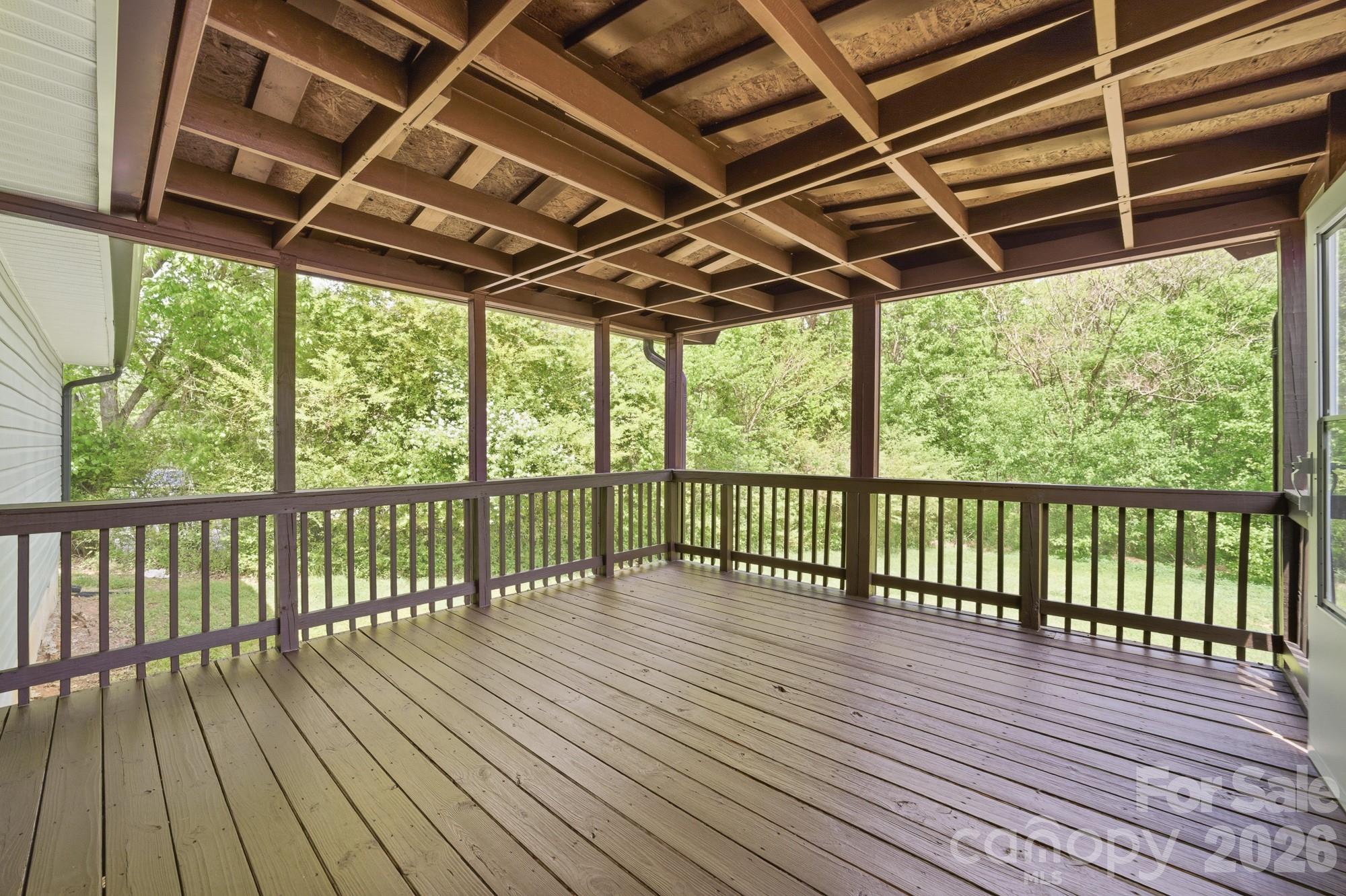 219 Breezewood Drive Property Photo 24