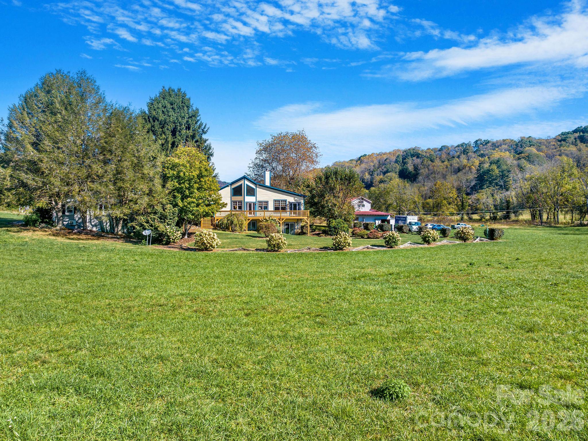 22 Mountain Spring Lane Property Photo 2