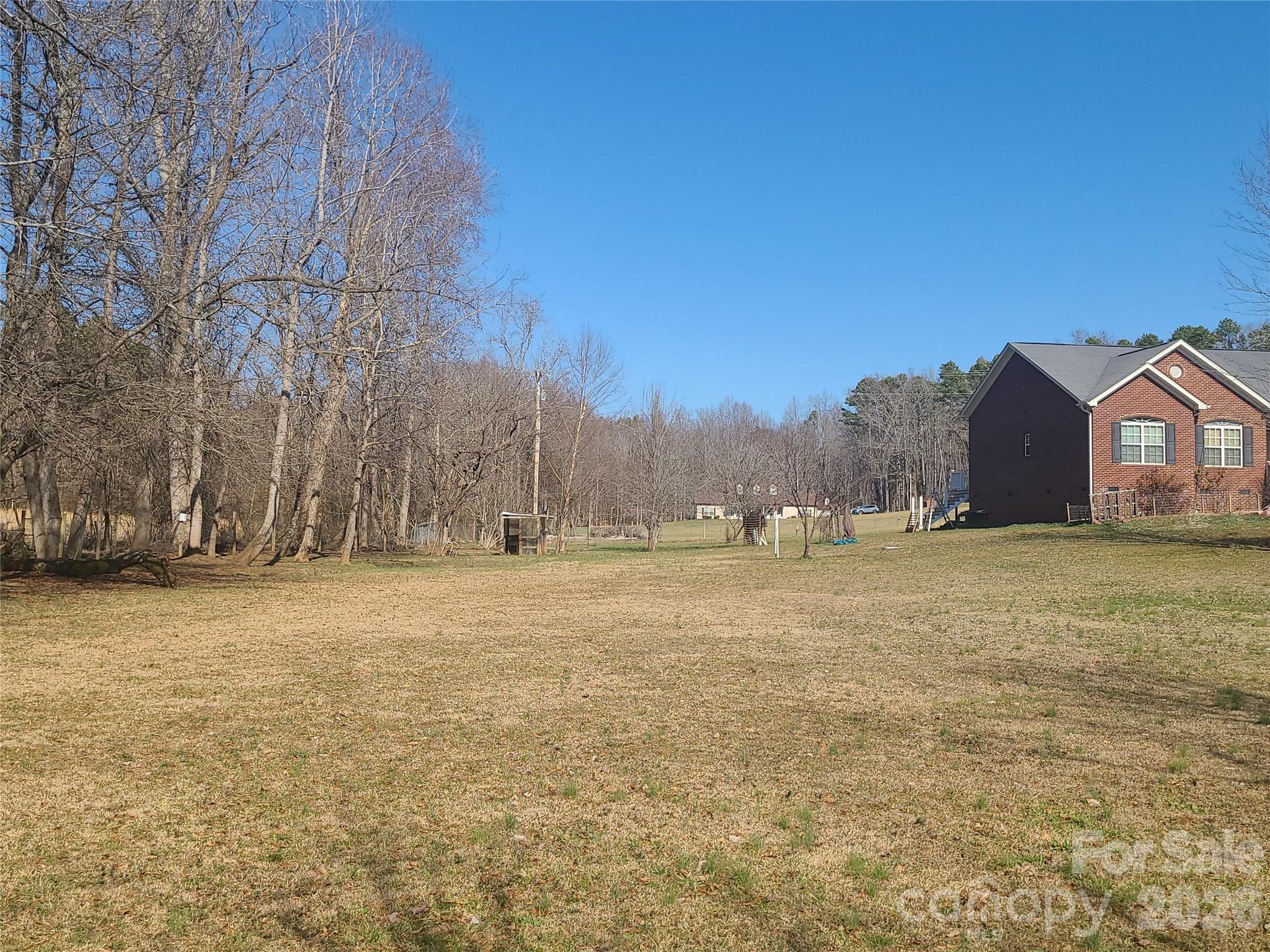 1638 Bess Town Road Property Photo 2