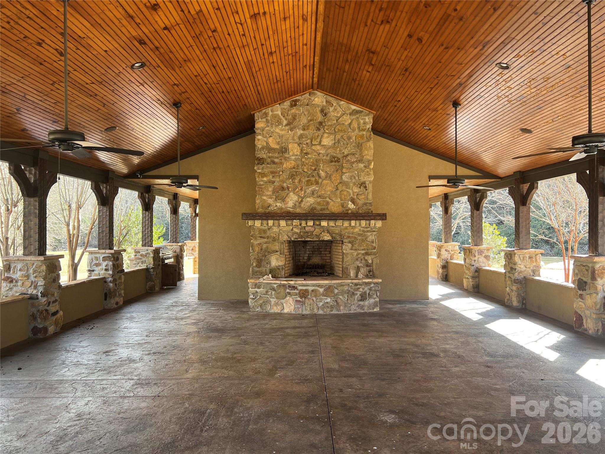 521 Timber Rock Drive 521 Property Photo 18
