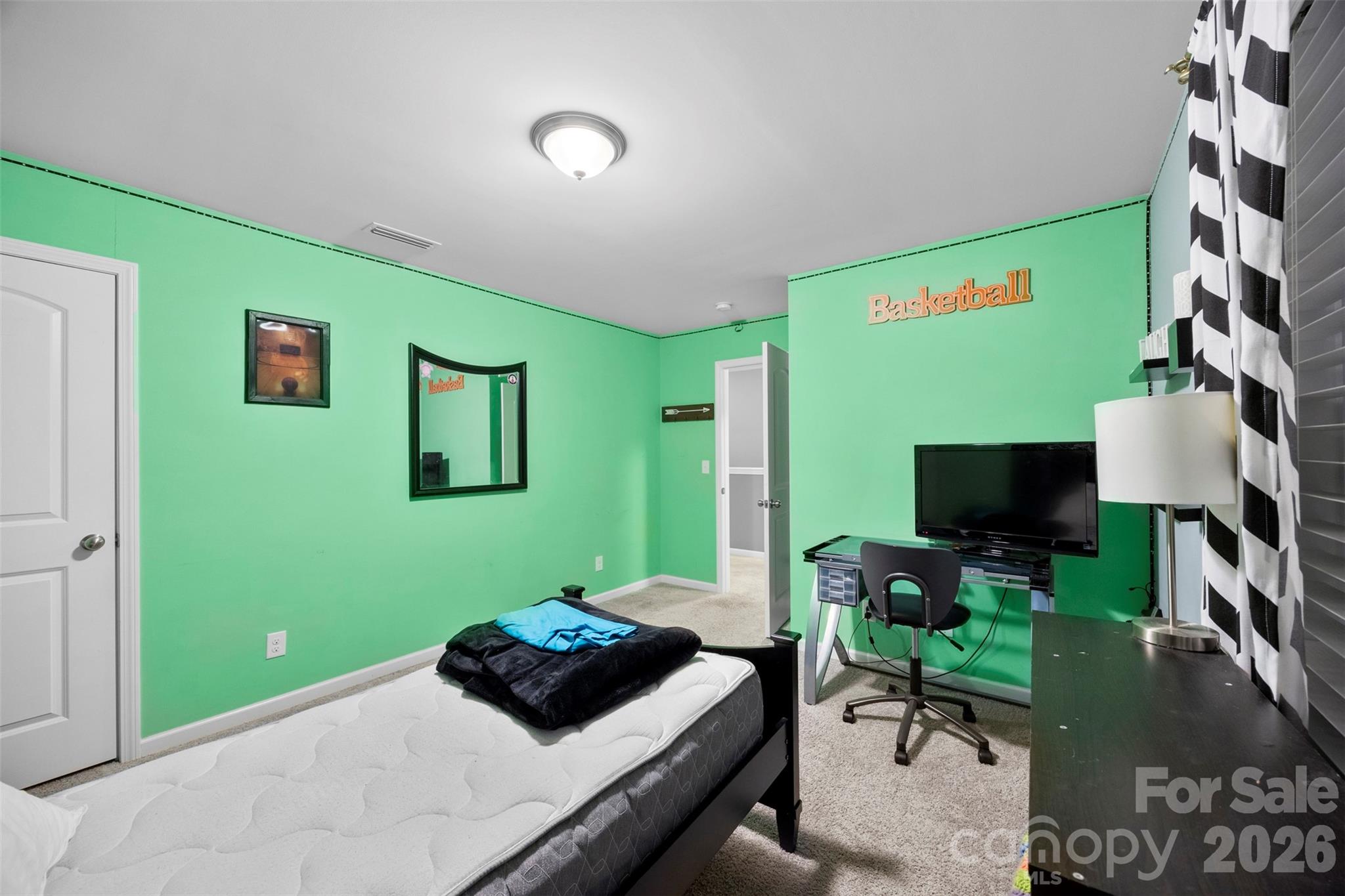 2342 Bloomfield Drive Property Photo 17
