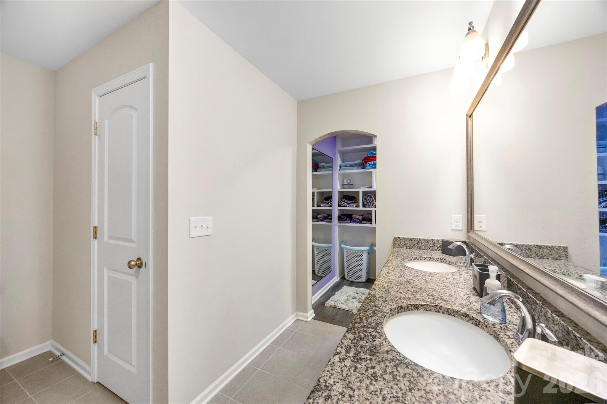 2342 Bloomfield Drive Property Photo 30