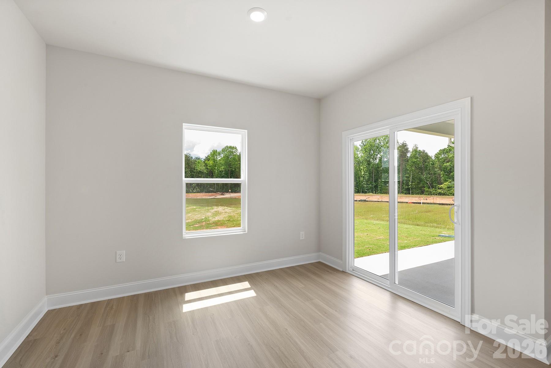 3342 Yorkshire Drive Property Photo 9
