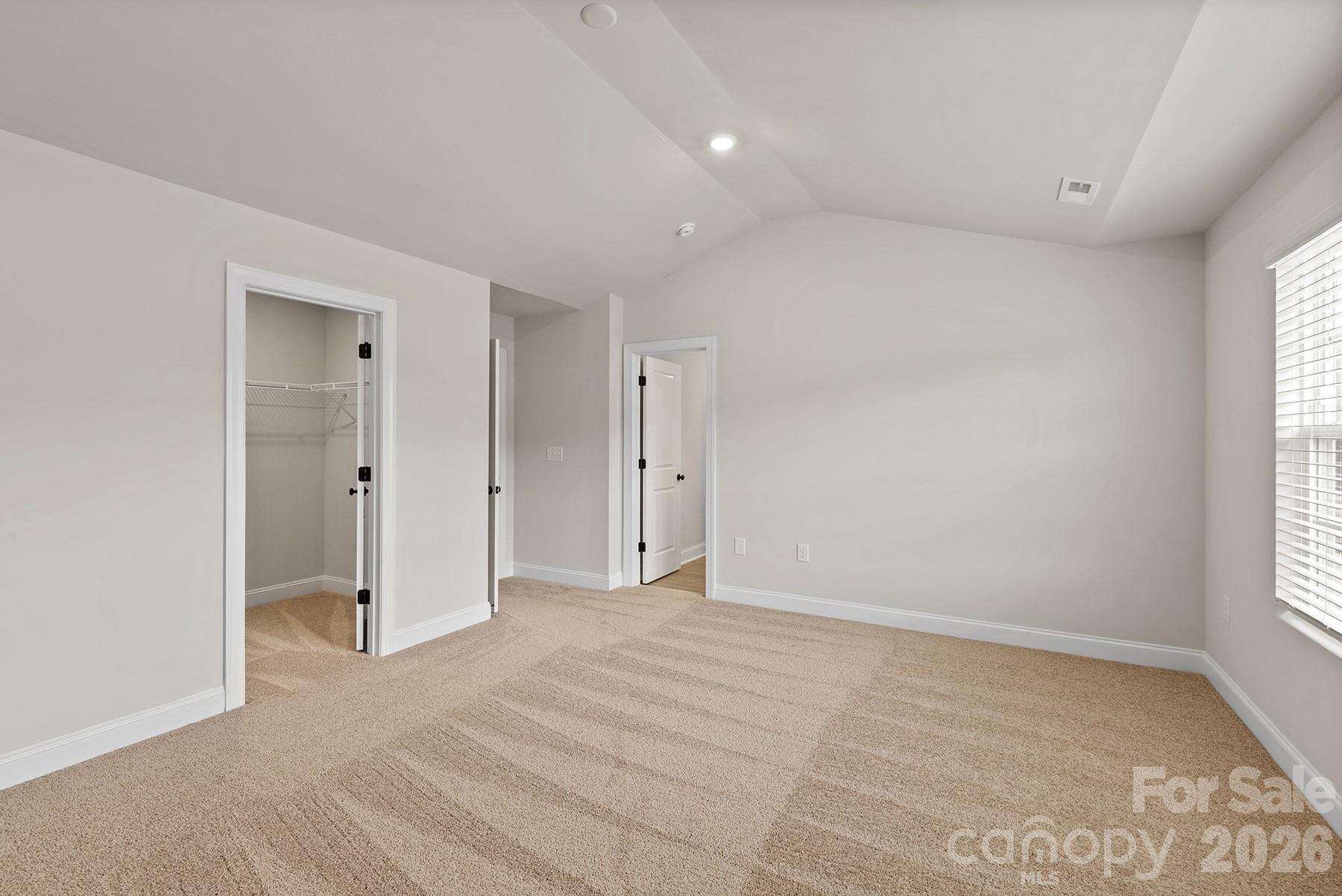 3342 Yorkshire Drive Property Photo 11