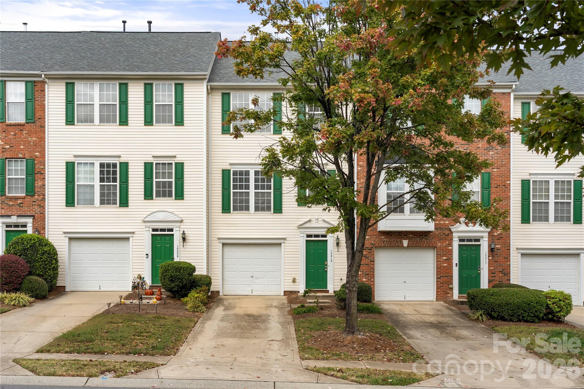 10213 Garrett Grigg Road Property Photo 2