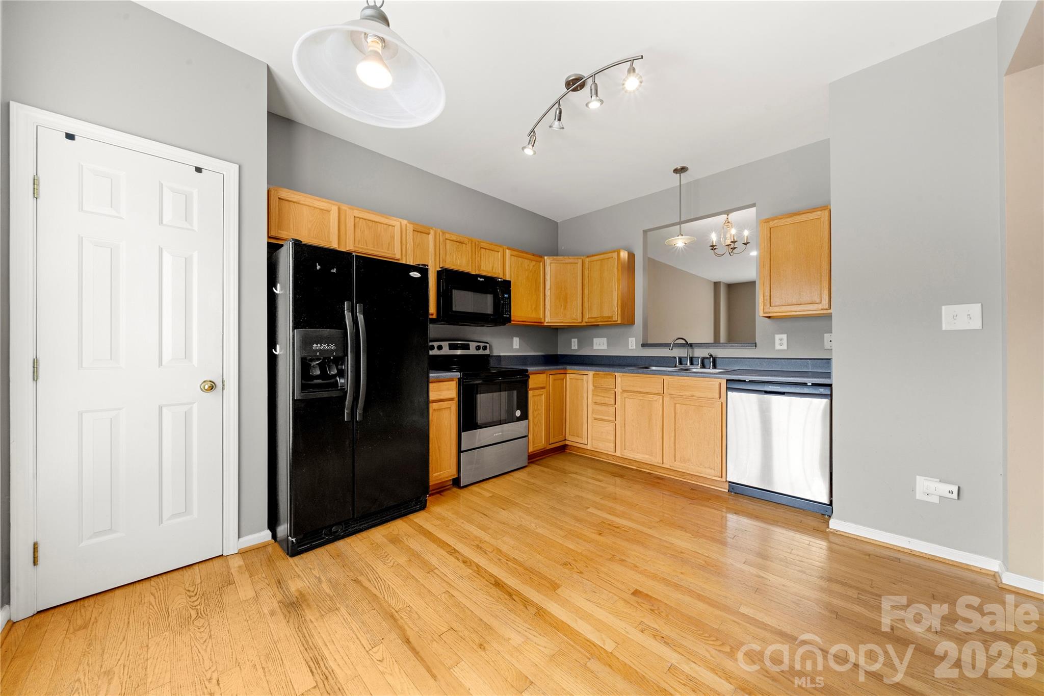 10213 Garrett Grigg Road Property Photo 10