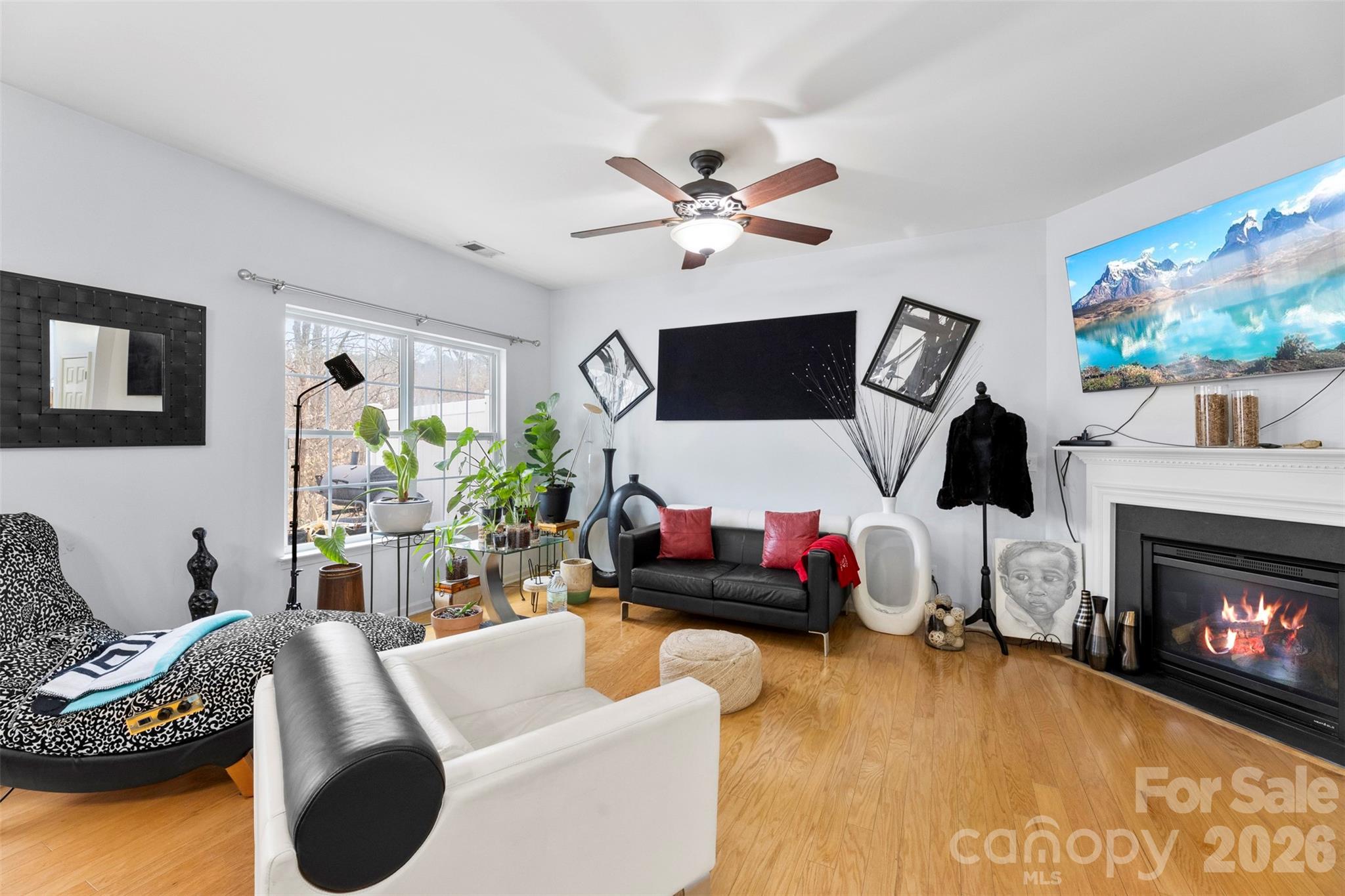 11667 Stockdale Court Property Photo 11