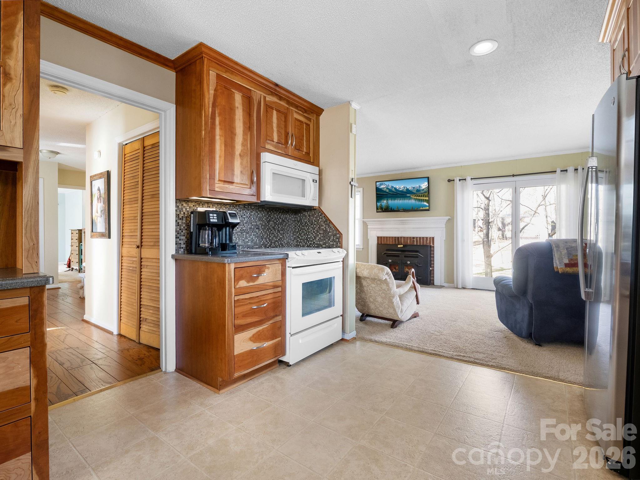 1409 Thea Drive Property Photo 11