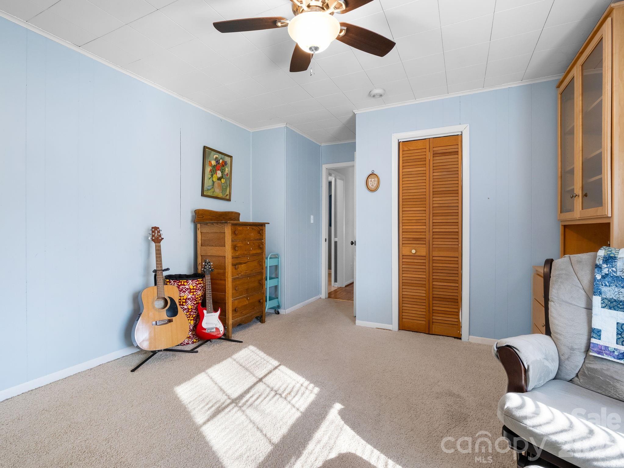 1409 Thea Drive Property Photo 19