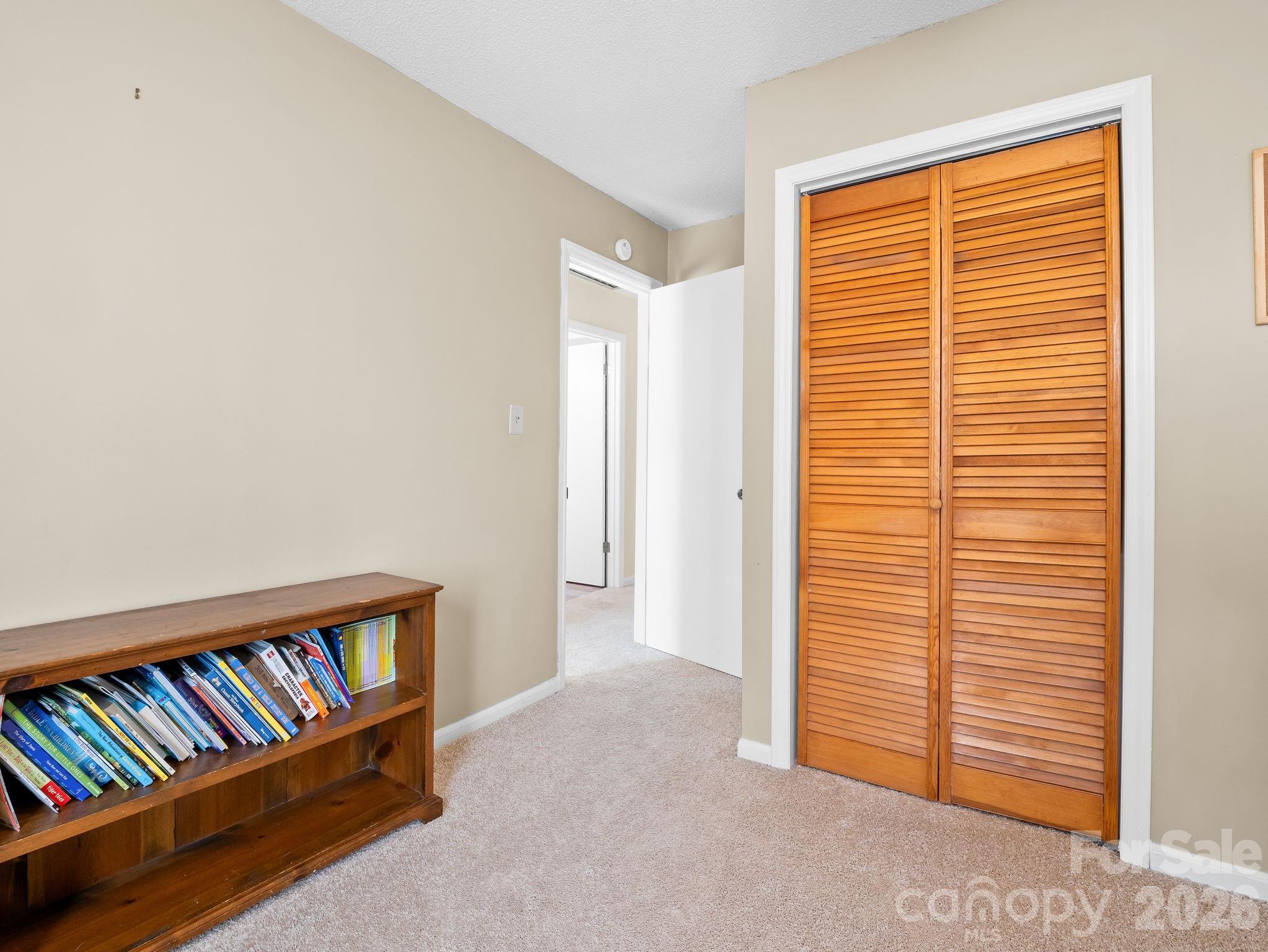 1409 Thea Drive Property Photo 30