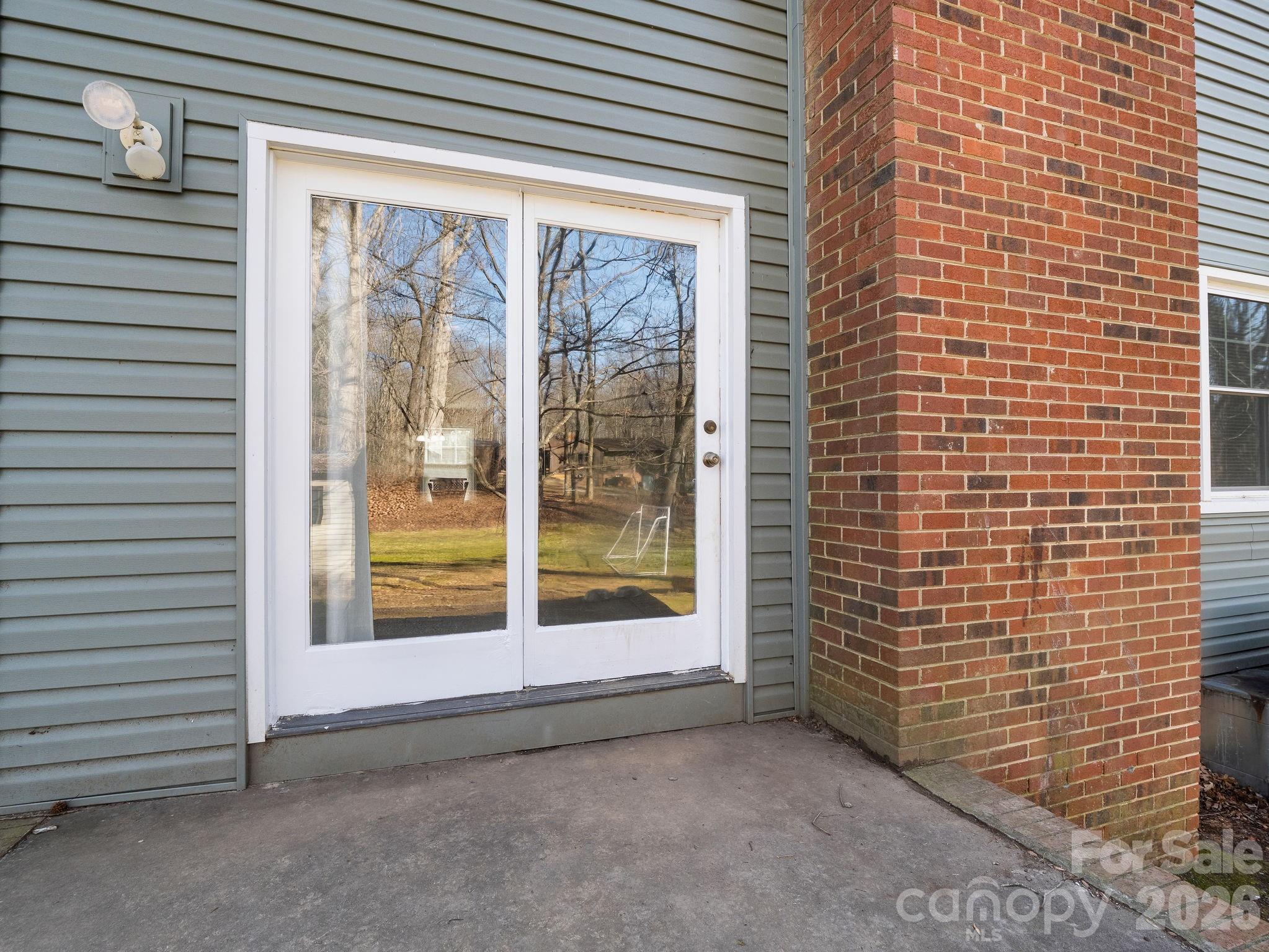 1409 Thea Drive Property Photo 45