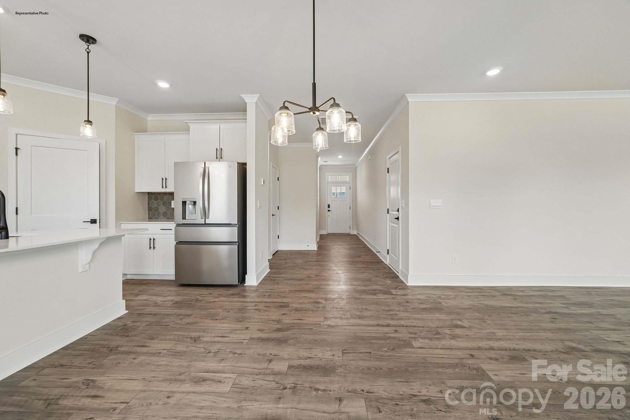 4231 Round Table Drive Property Photo 8