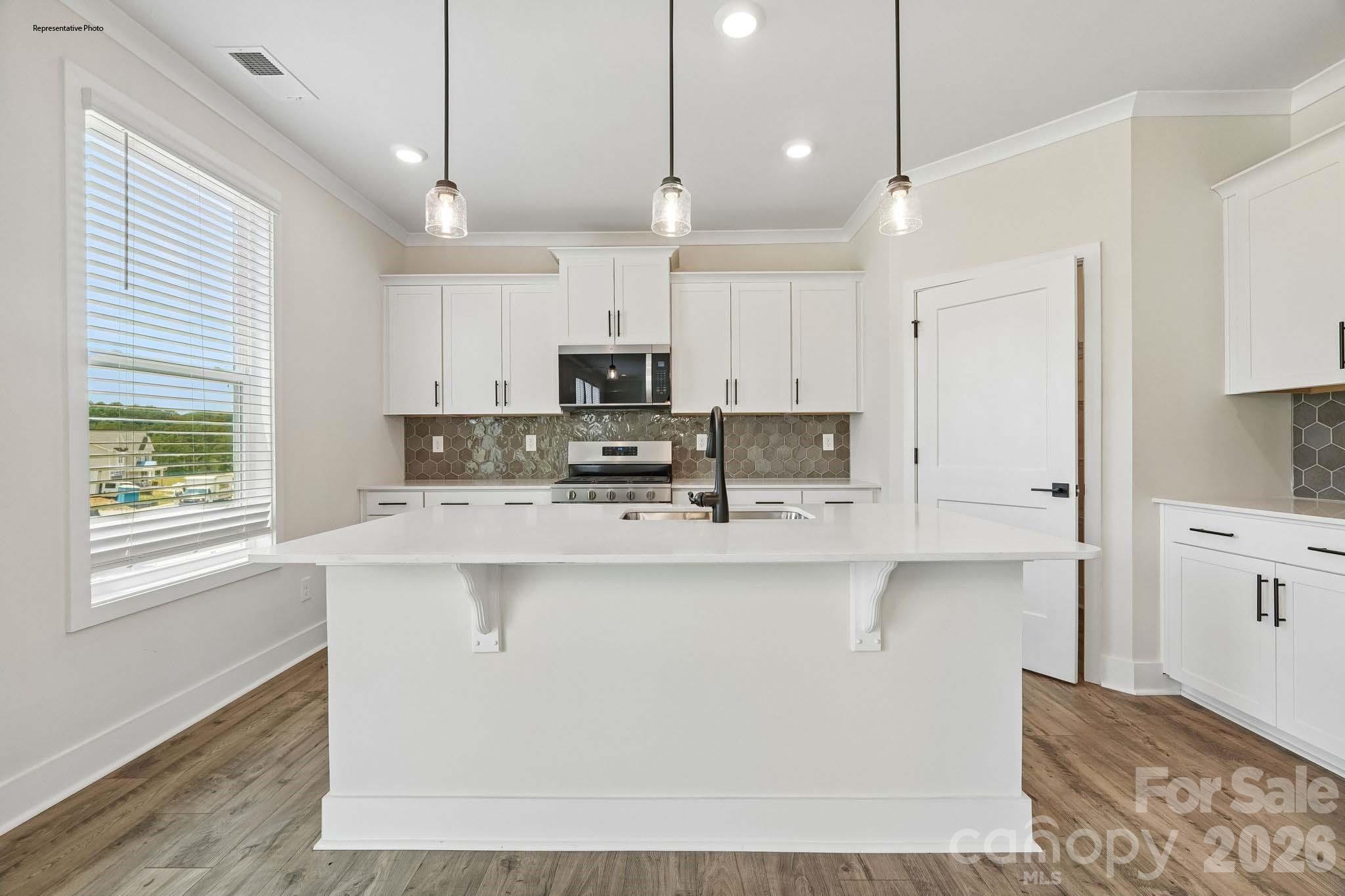 4231 Round Table Drive Property Photo 11