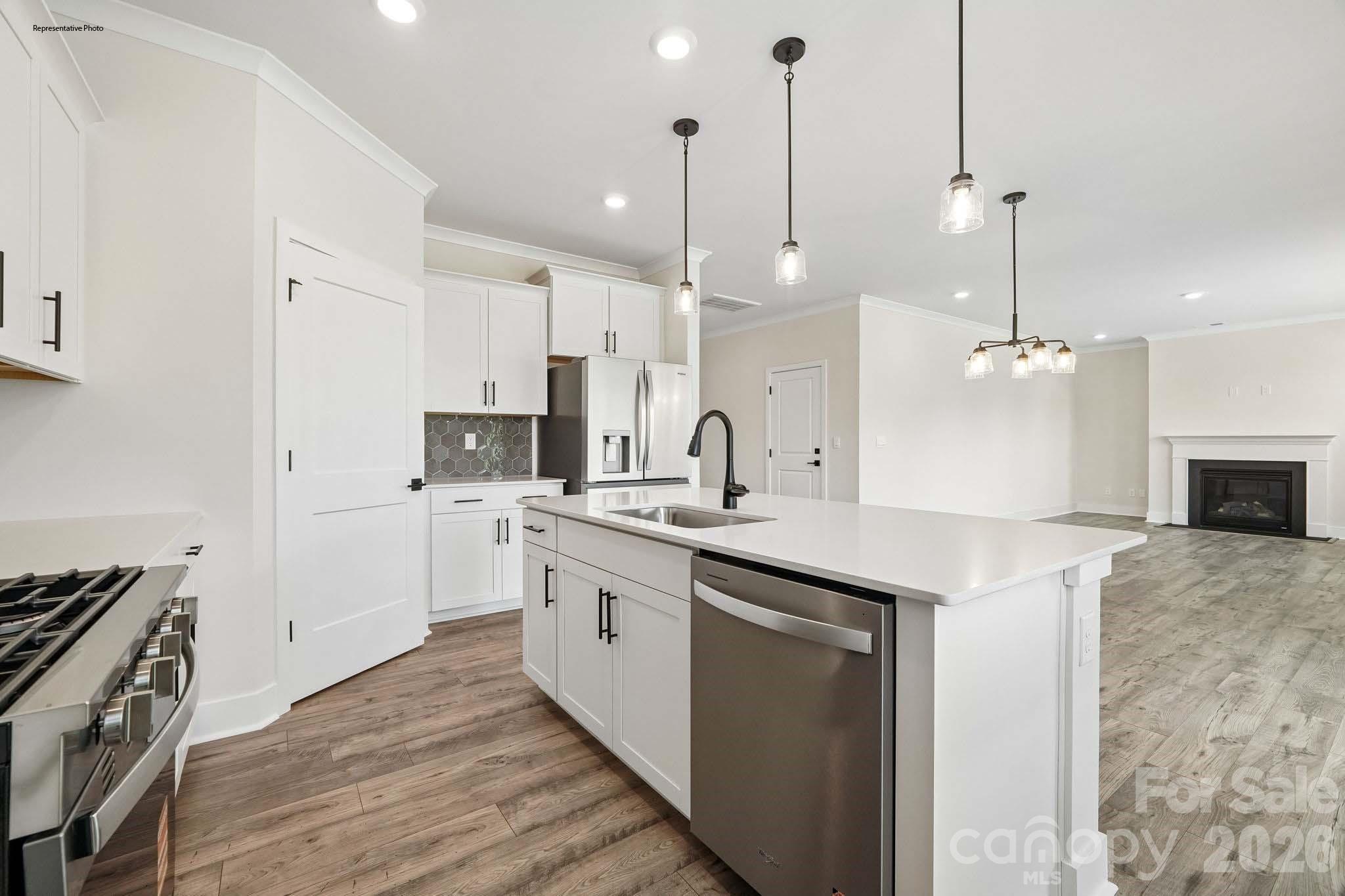 4231 Round Table Drive Property Photo 12