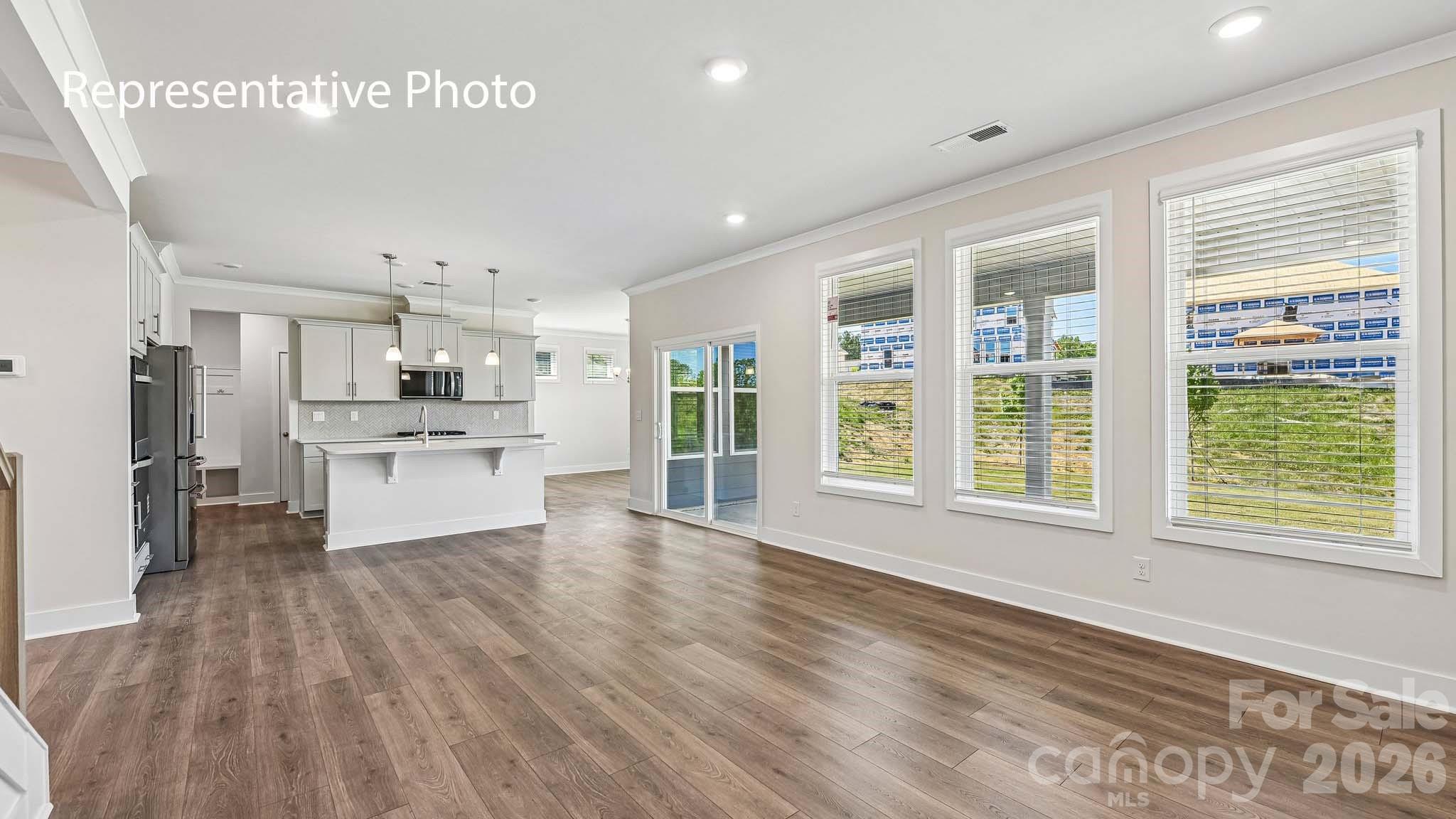 4225 Round Table Drive Property Photo 6