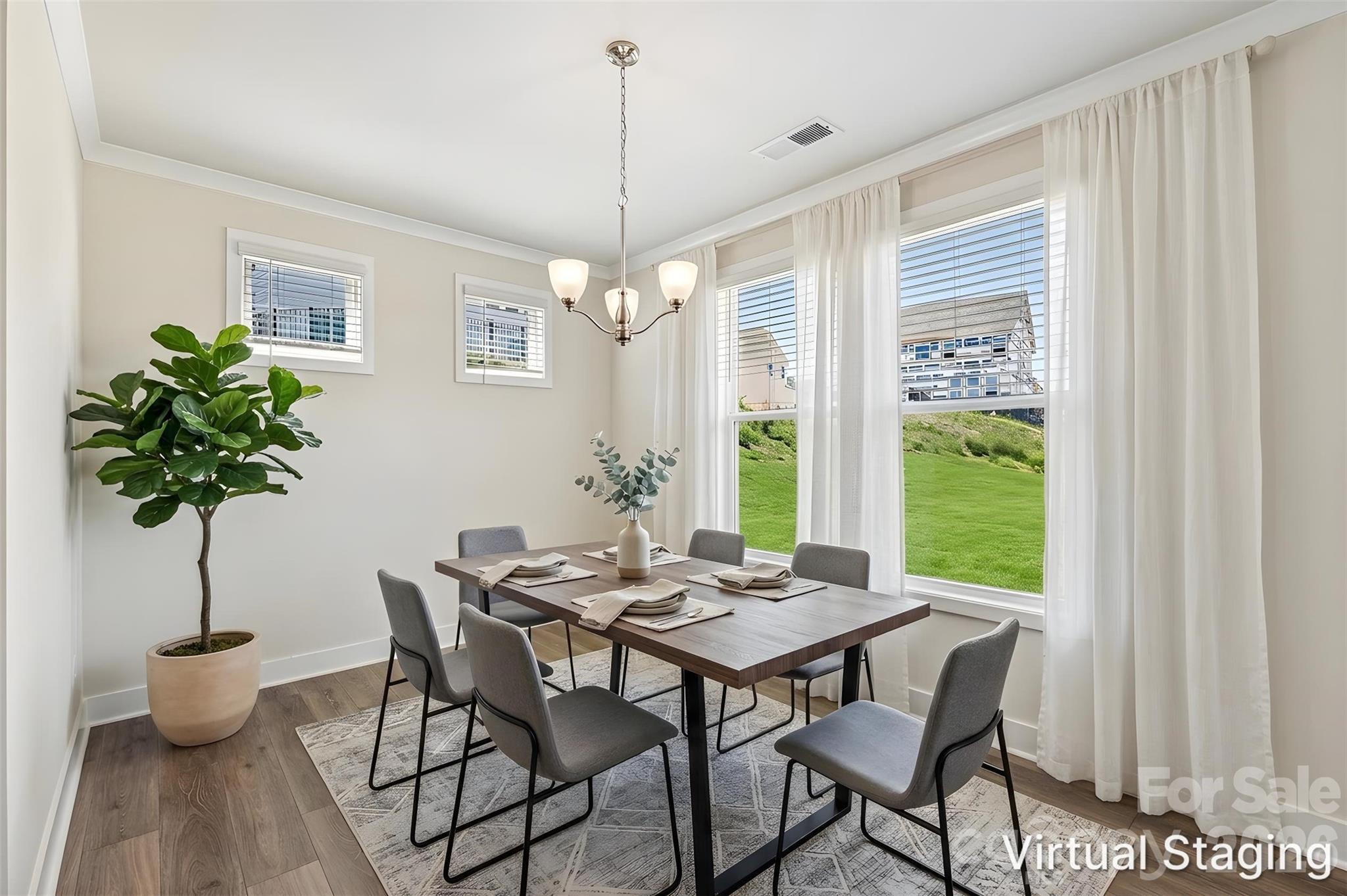 4225 Round Table Drive Property Photo 8