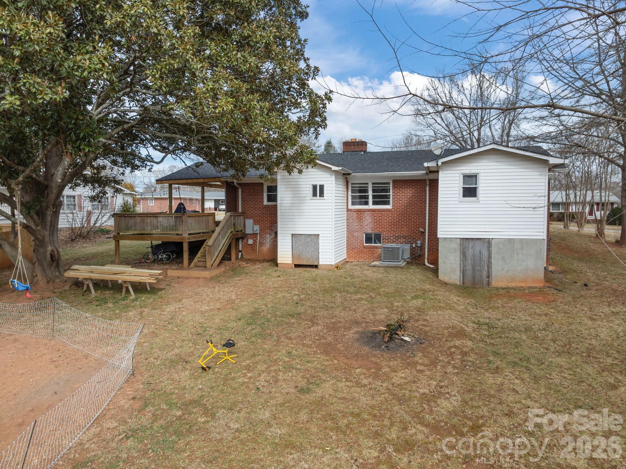 275 Tanner Street Property Photo 10
