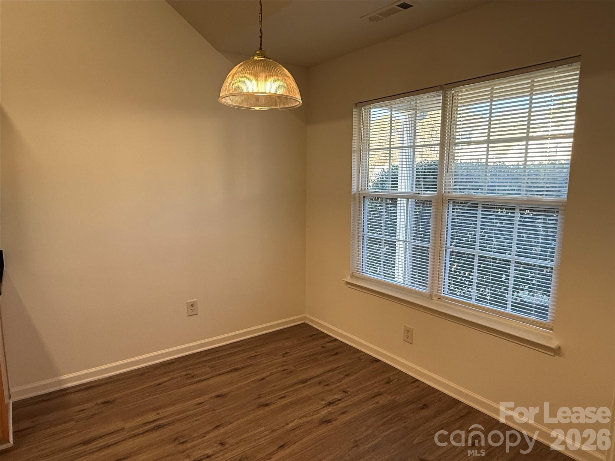 6319 Elliott Drive Property Photo 4