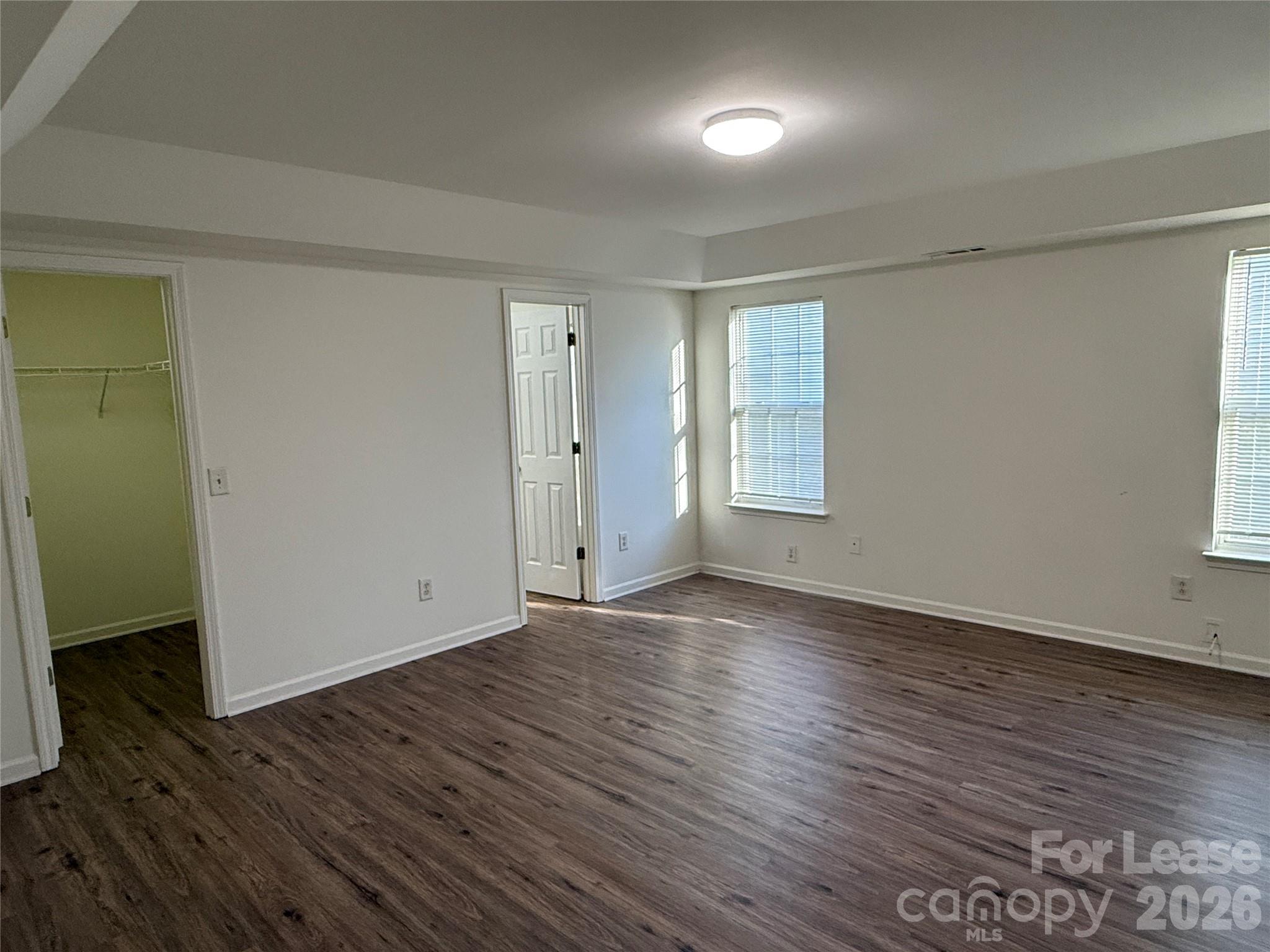 6319 Elliott Drive Property Photo 8