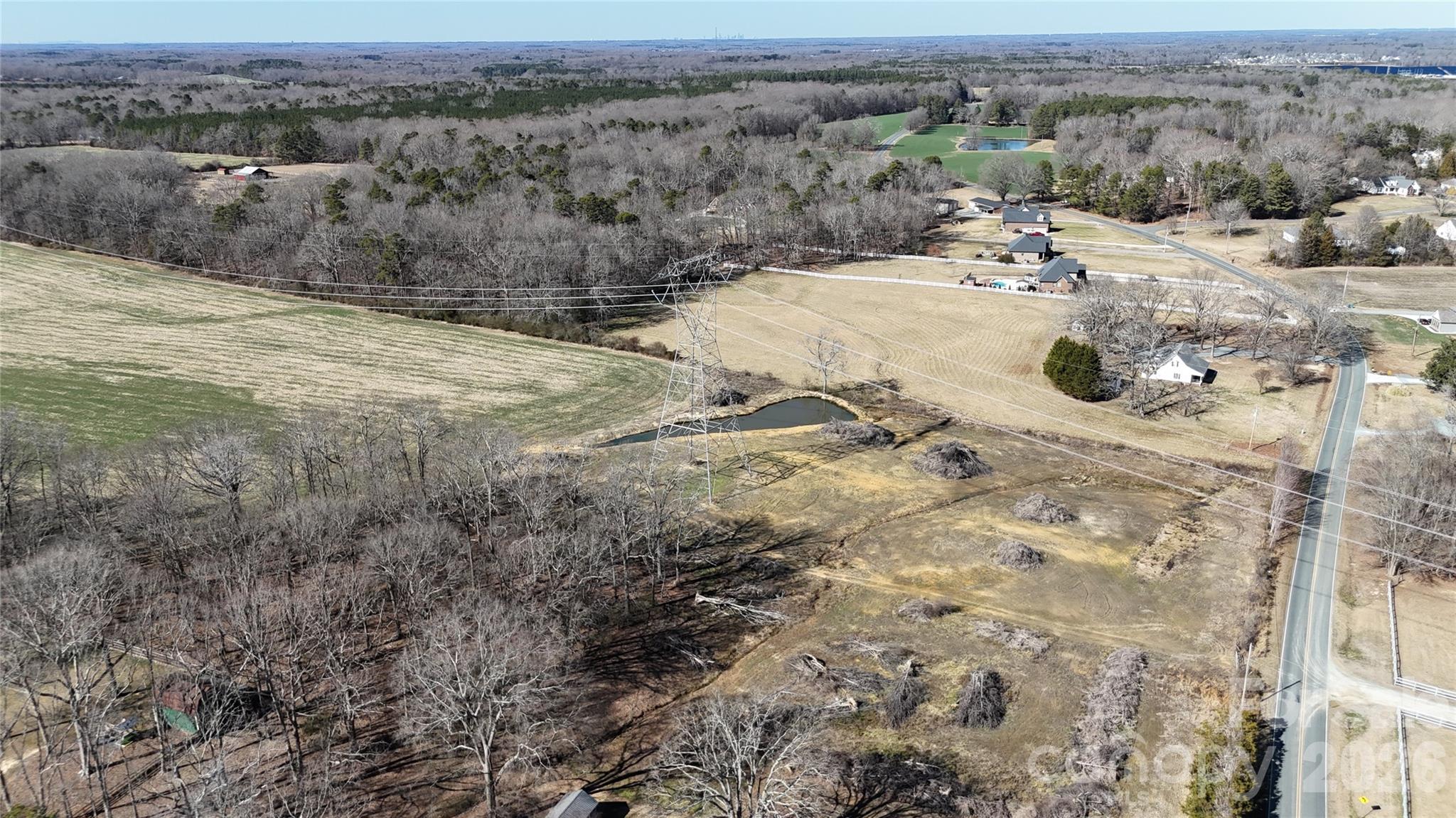 00 Crow Road Property Photo 4