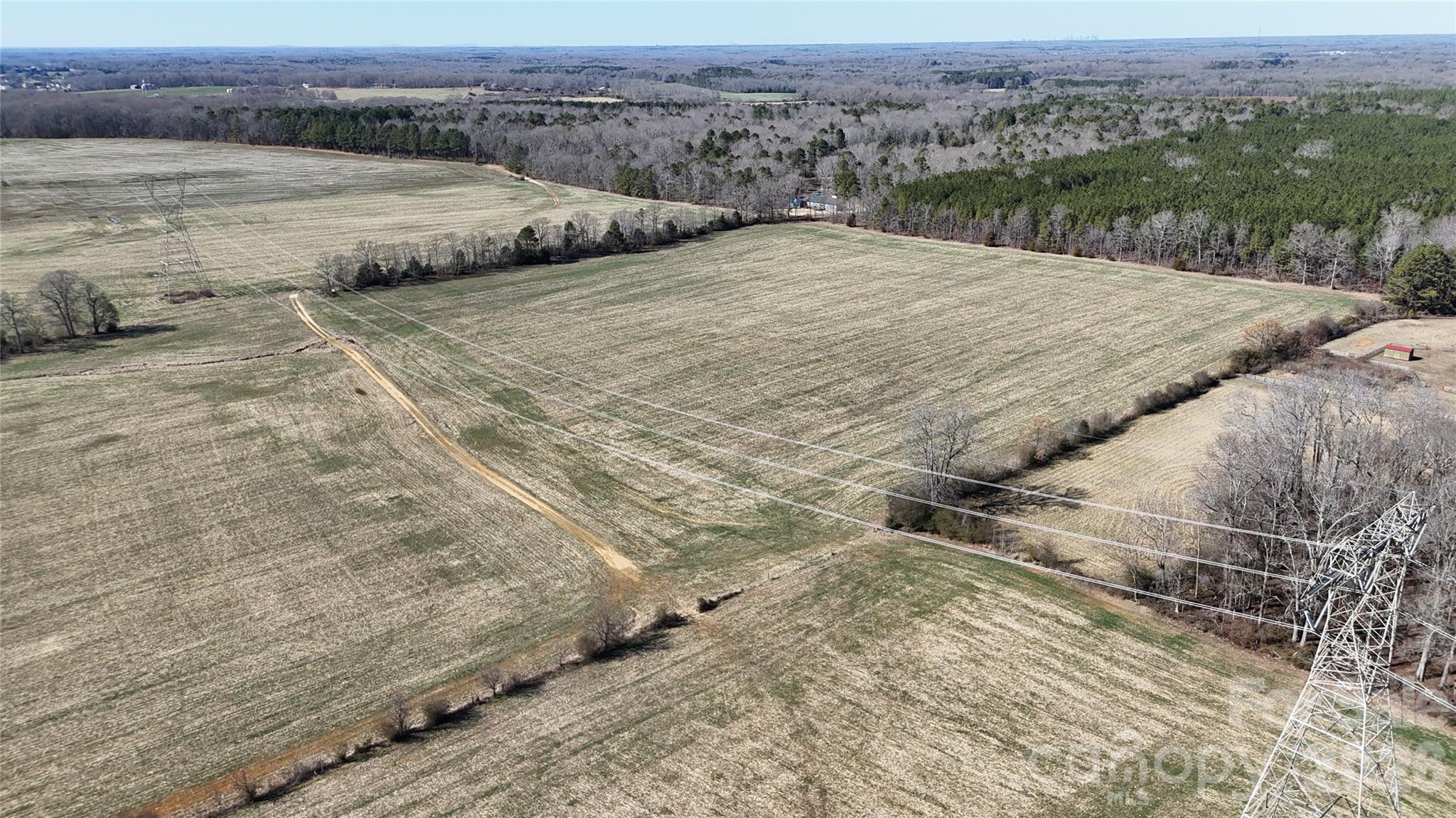00 Crow Road Property Photo 10