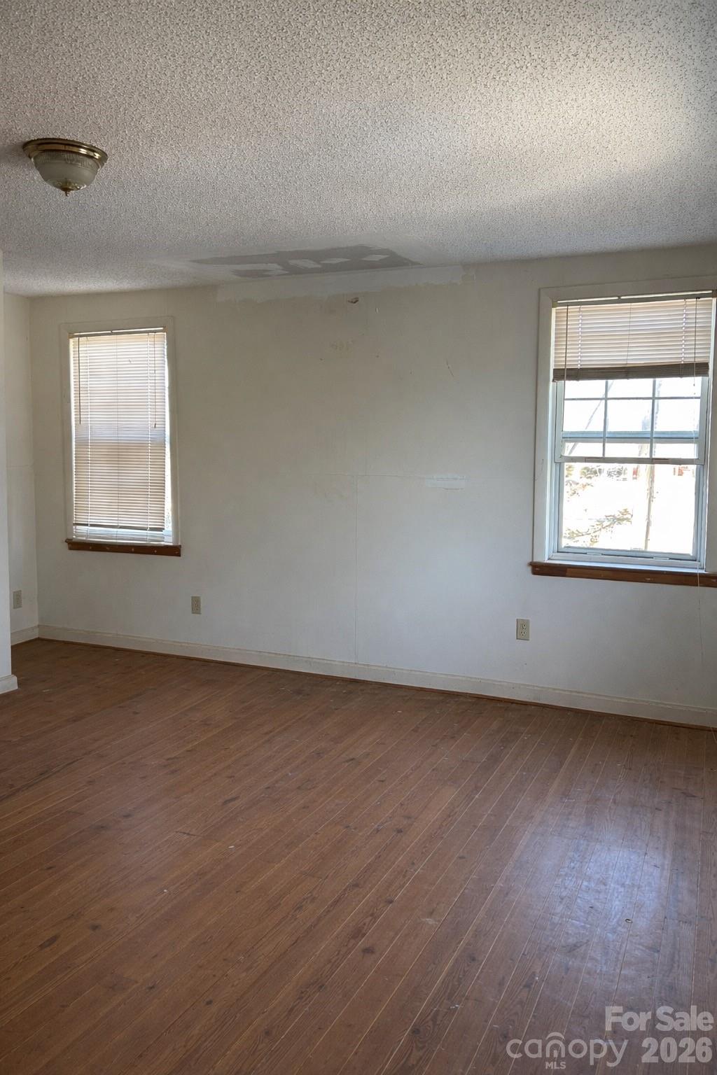 16 Mallory Lane Property Photo 14