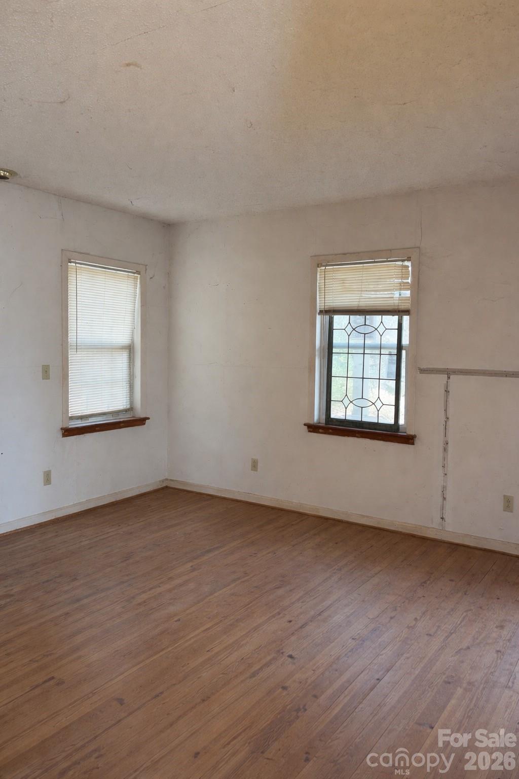 16 Mallory Lane Property Photo 16