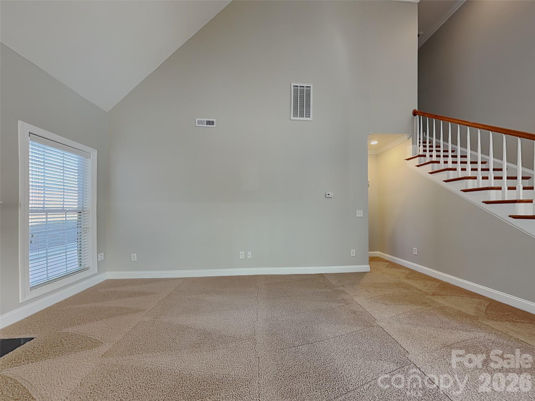 2562 Firethorn Court Property Photo 2