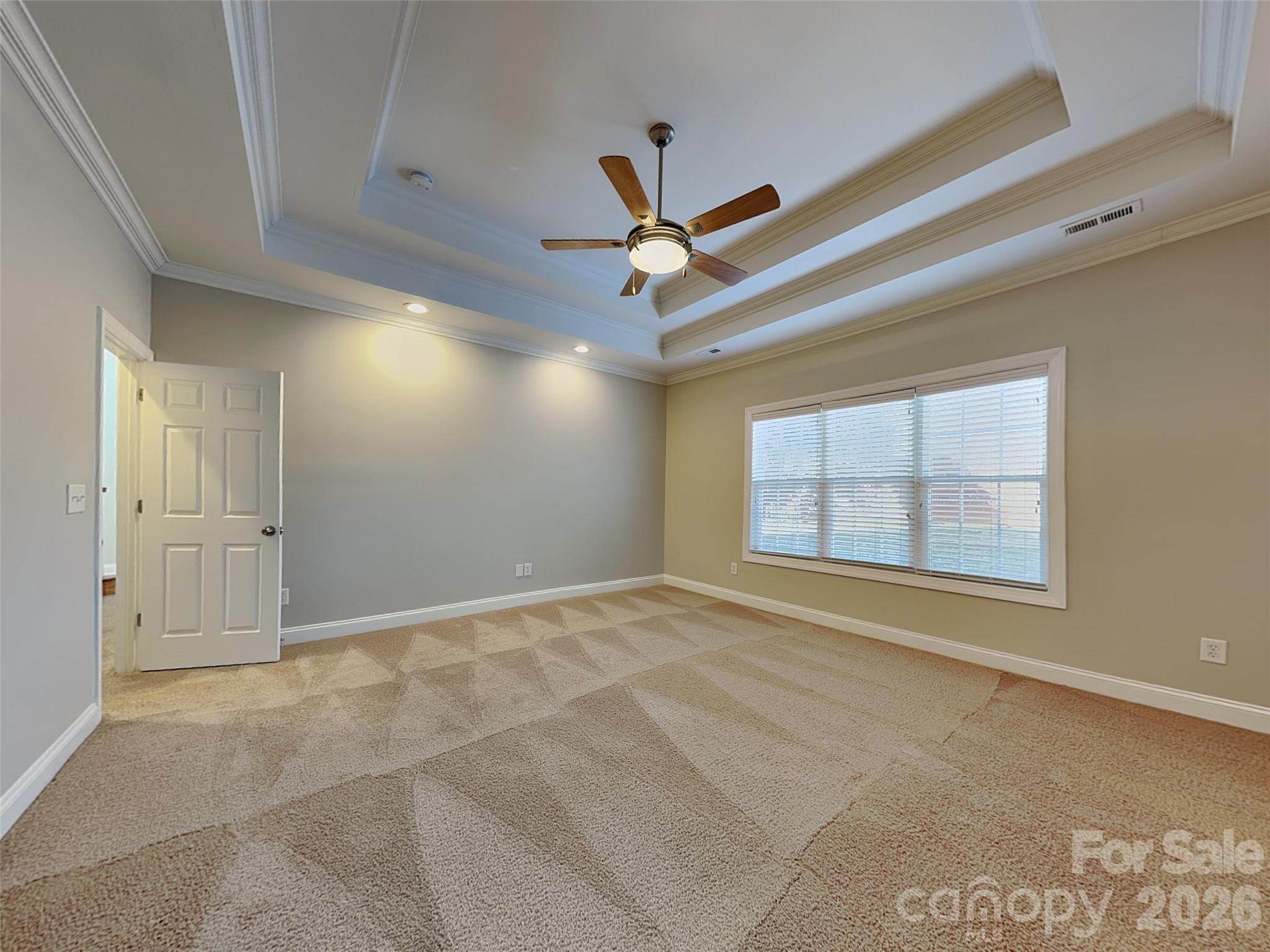2562 Firethorn Court Property Photo 11