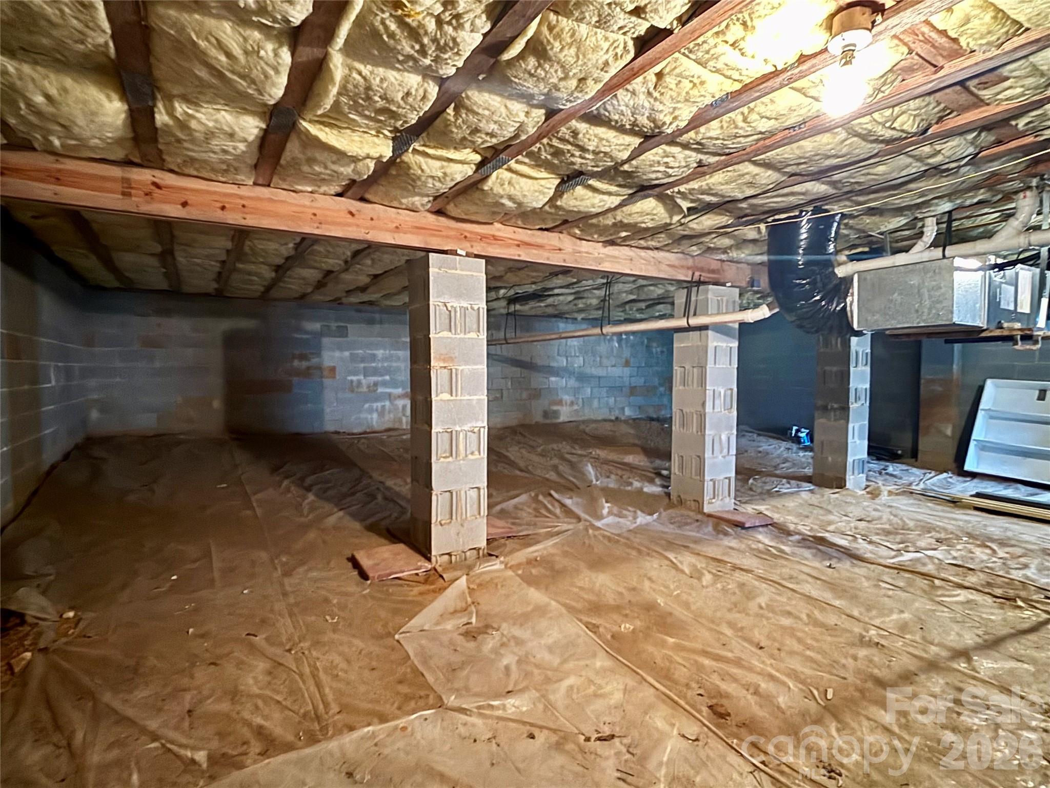 160 Whispering Pines Drive Property Photo 28
