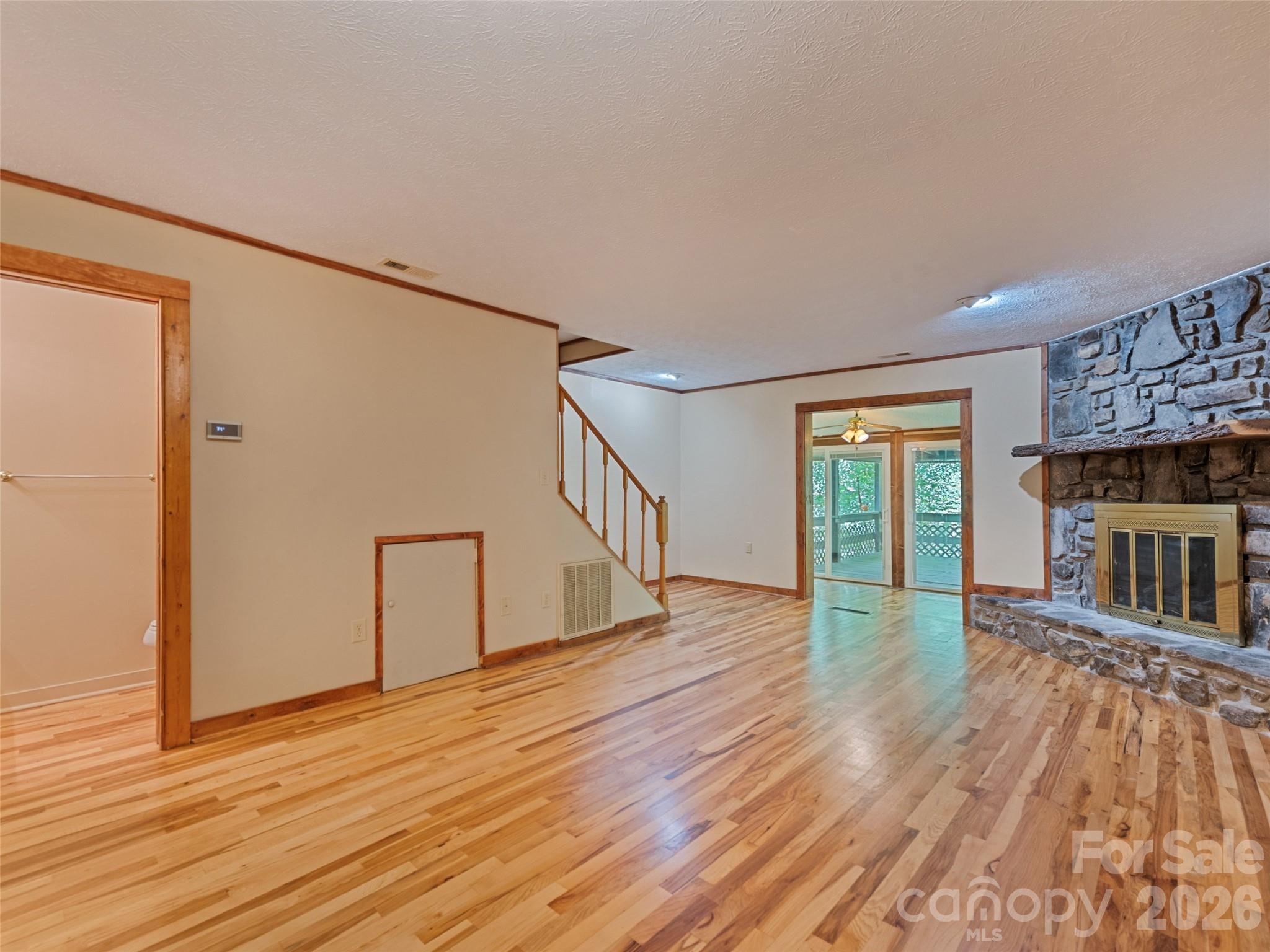36 Mulberry Lane Property Photo 9