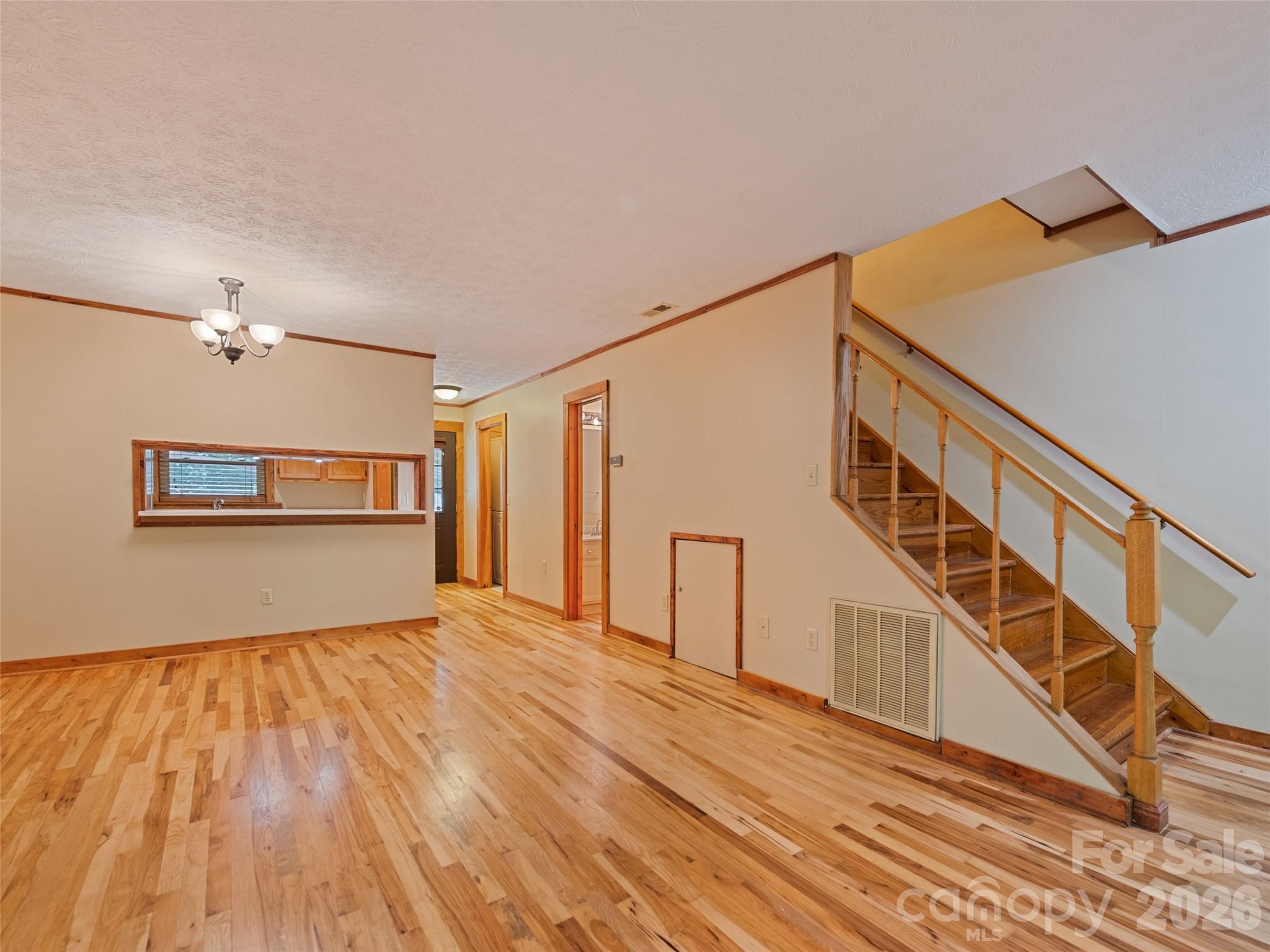 36 Mulberry Lane Property Photo 11
