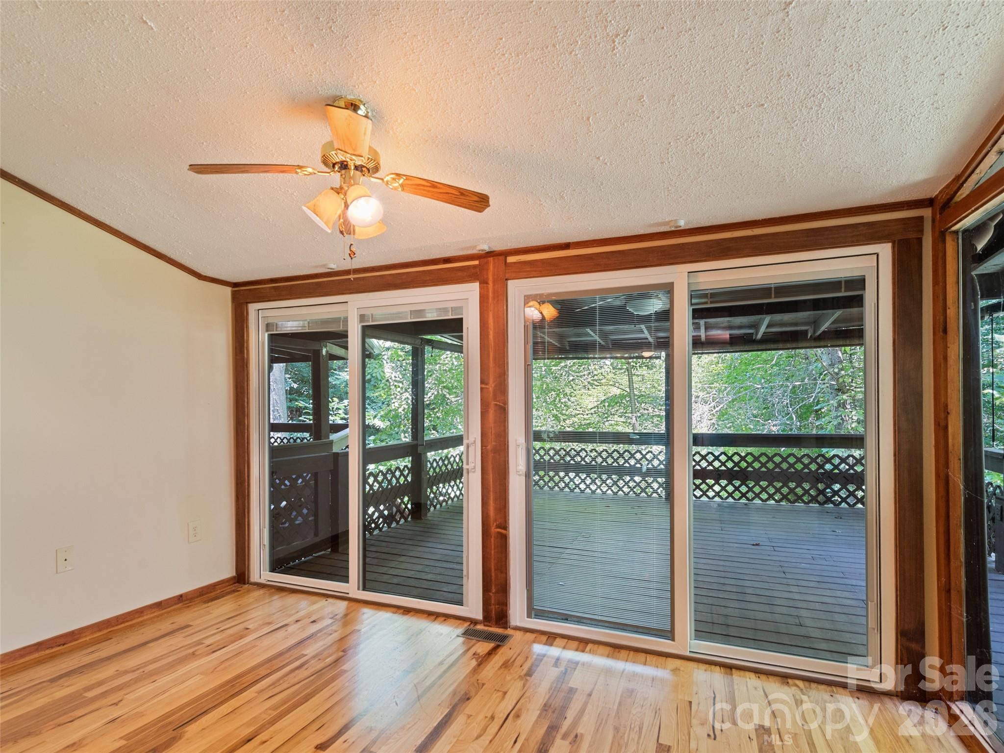 36 Mulberry Lane Property Photo 13