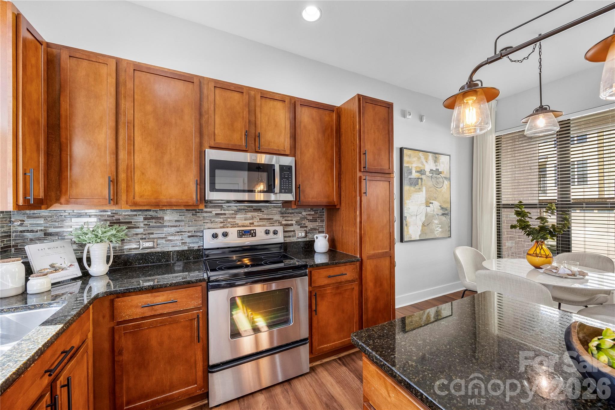 530 Steel Gardens Boulevard Property Photo 10