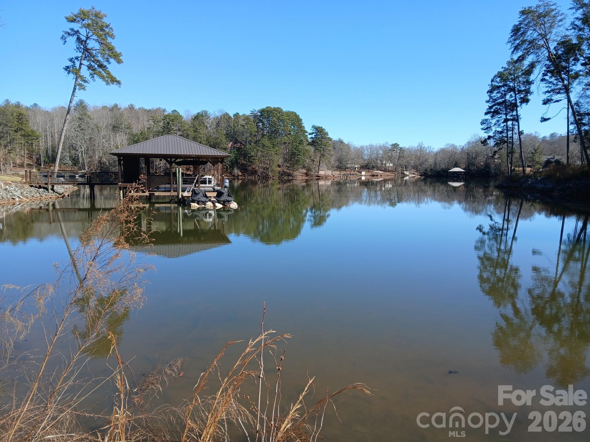 5747 Lake Pointe Drive Property Photo 2