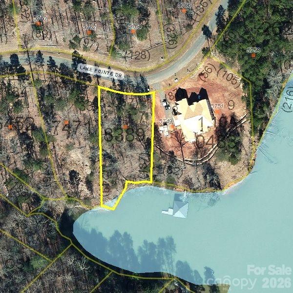 5747 Lake Pointe Drive Property Photo 5